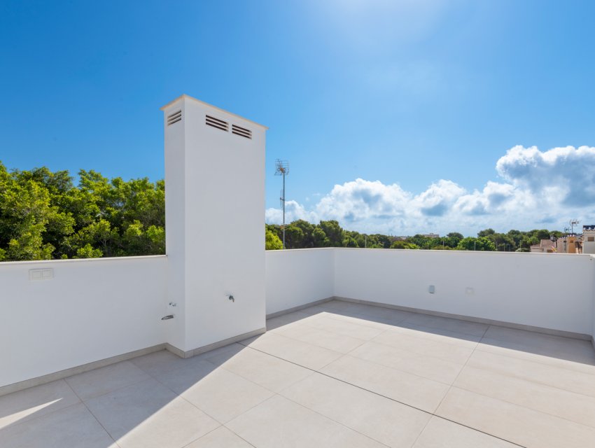 New Build - Villa -
Mil Palmeras
