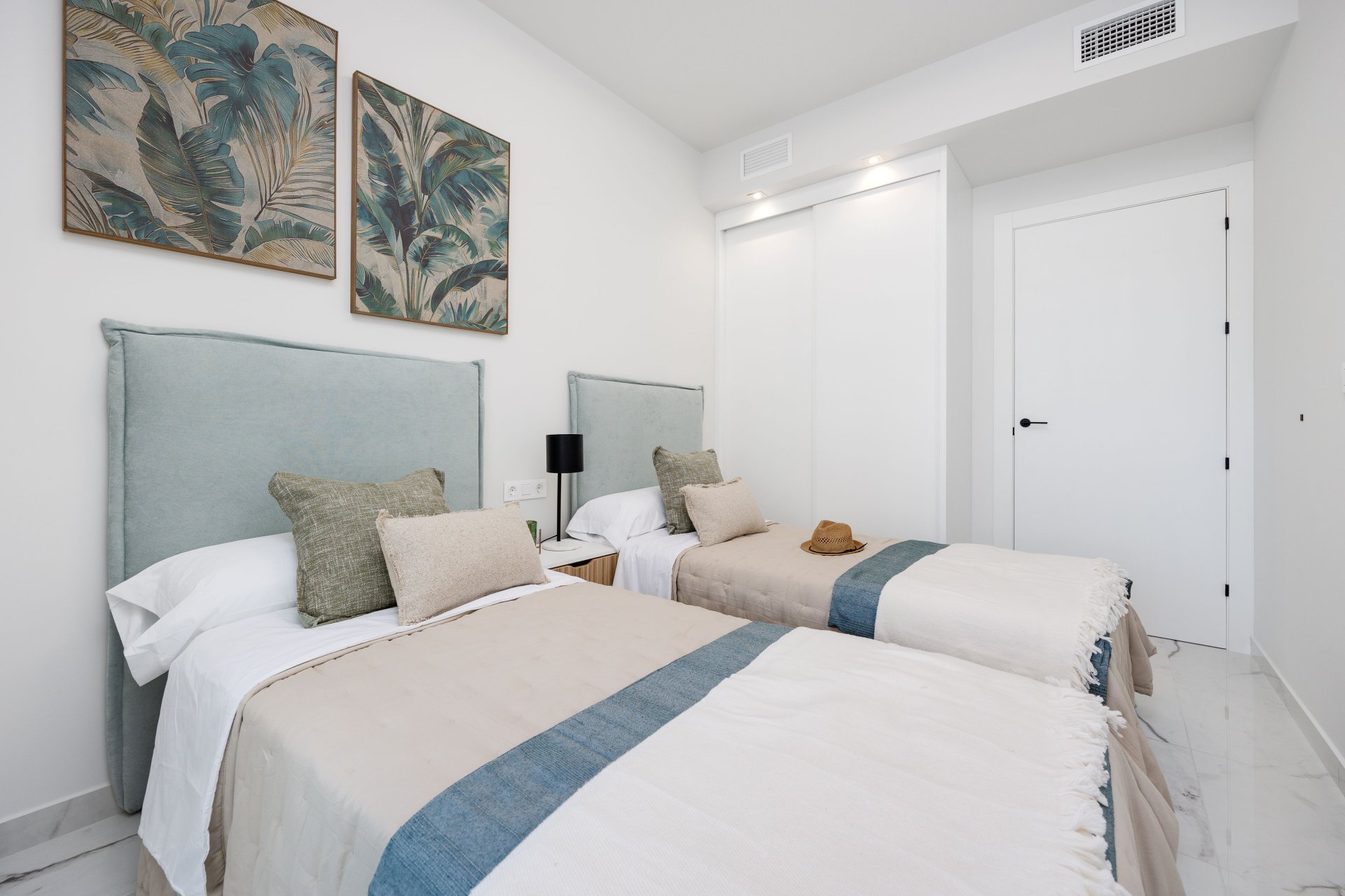 Nieuwbouw Woningen - apartment -
San Miguel de Salinas