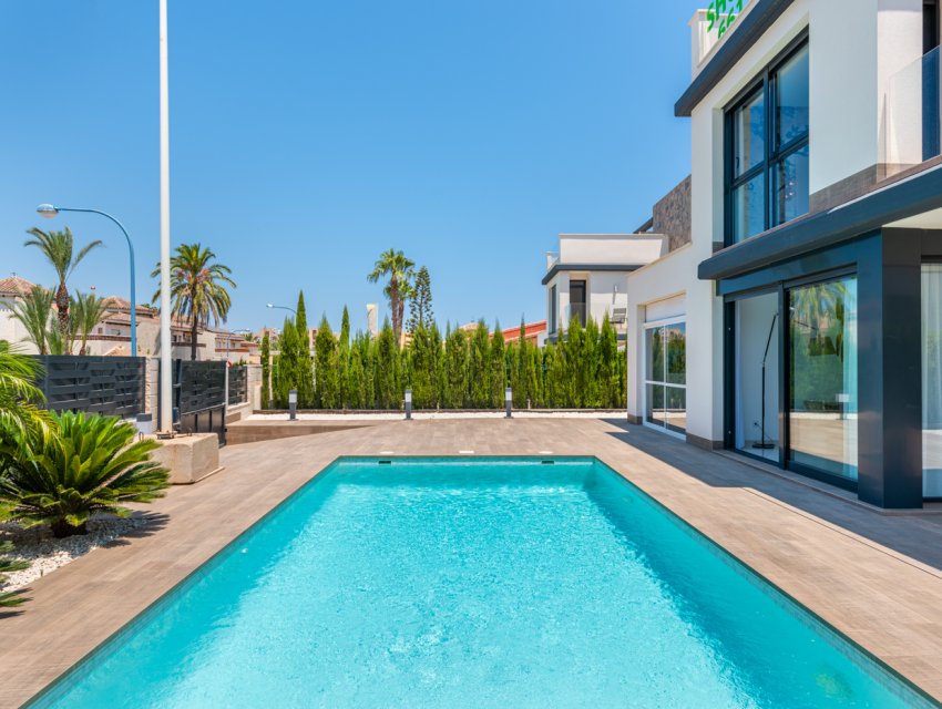 Nieuwbouw Woningen - detached -
Playa Paraiso
