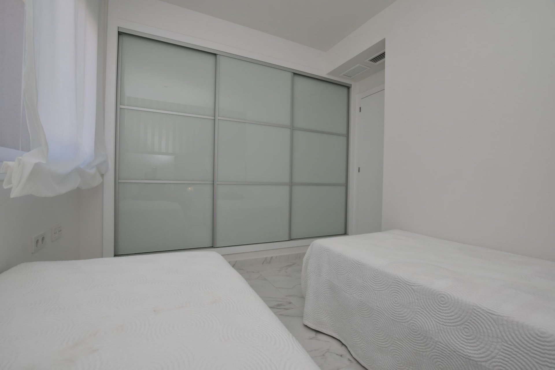 Nieuwbouw Woningen - high-bungalow -
San Miguel de Salinas