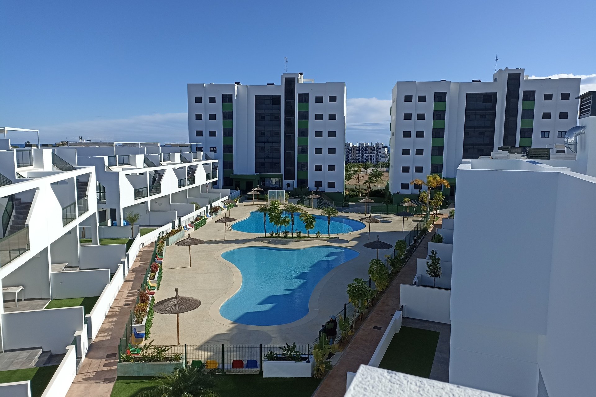 Nieuwbouw Woningen - low-bungalow -
Mil Palmeras