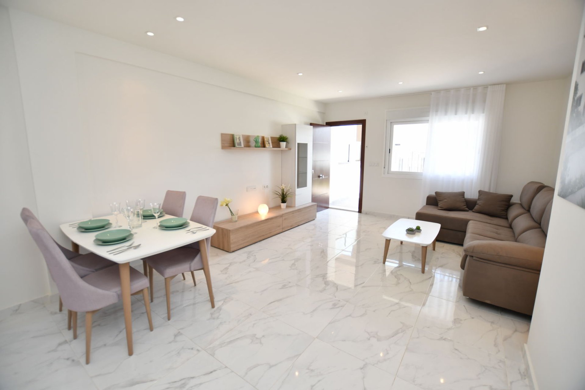 Nieuwbouw Woningen - low-bungalow -
San Miguel de Salinas