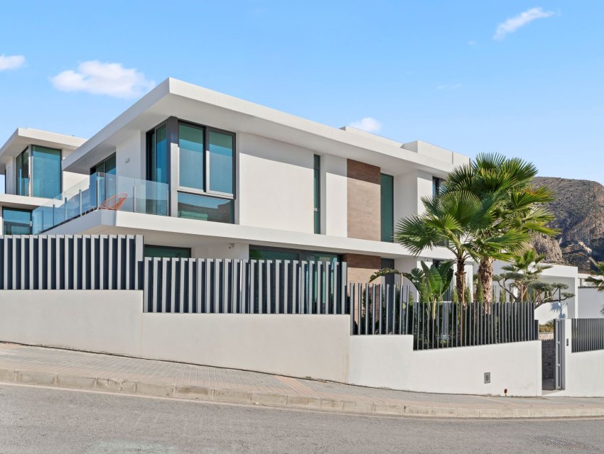 Nieuwbouw Woningen - Villa -
Benidorm