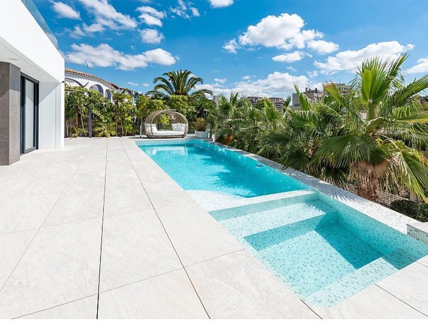 Nieuwbouw Woningen - Villa -
Calpe