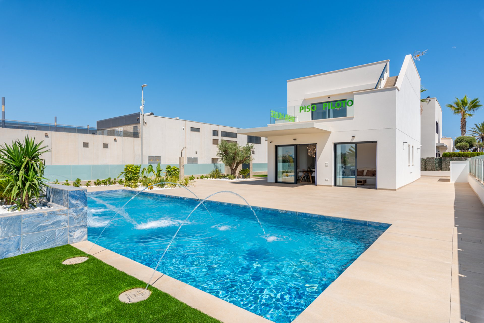 Nieuwbouw Woningen - Villa -
Dehesa de Campoamor