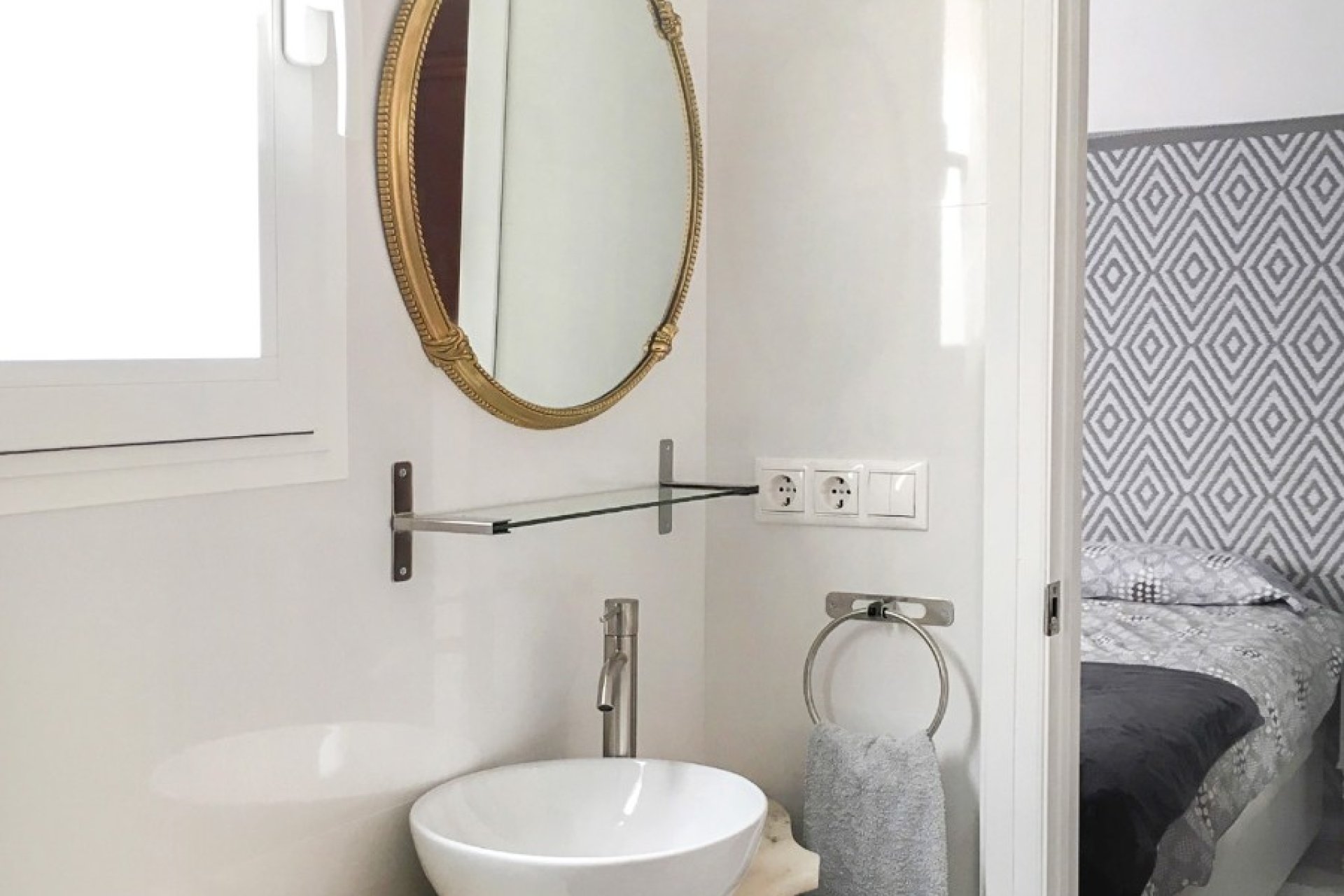 Resale - apartment -
Alicante - Mercado