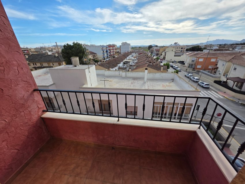 Resale - apartment -
Almoradí - Center