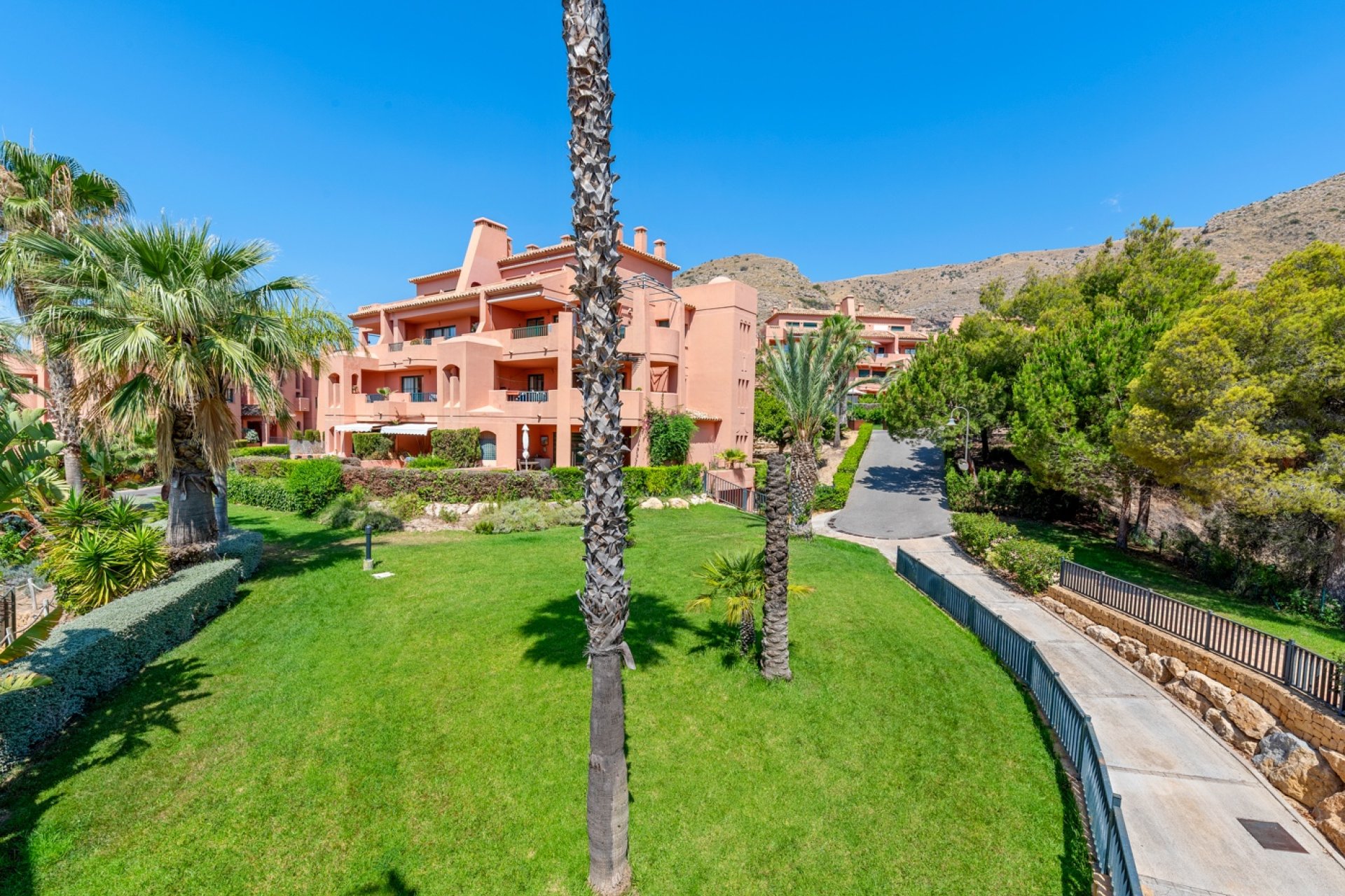 Resale - apartment -
Finestrat - Sierra Cortina