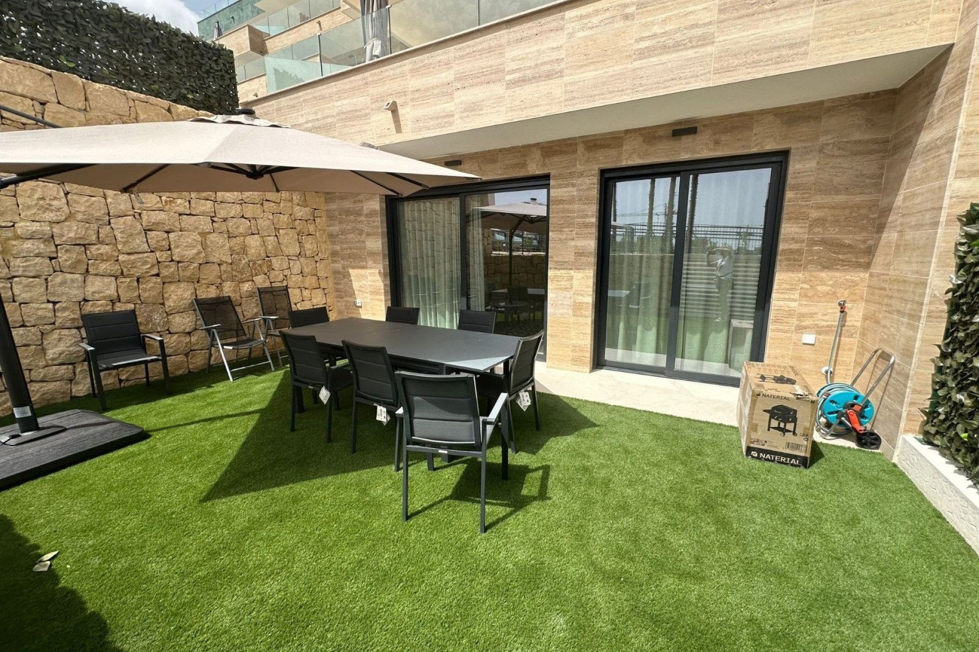 Resale - apartment -
Finestrat