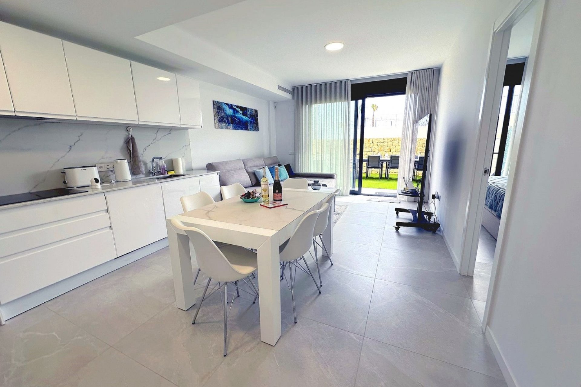 Resale - apartment -
Finestrat