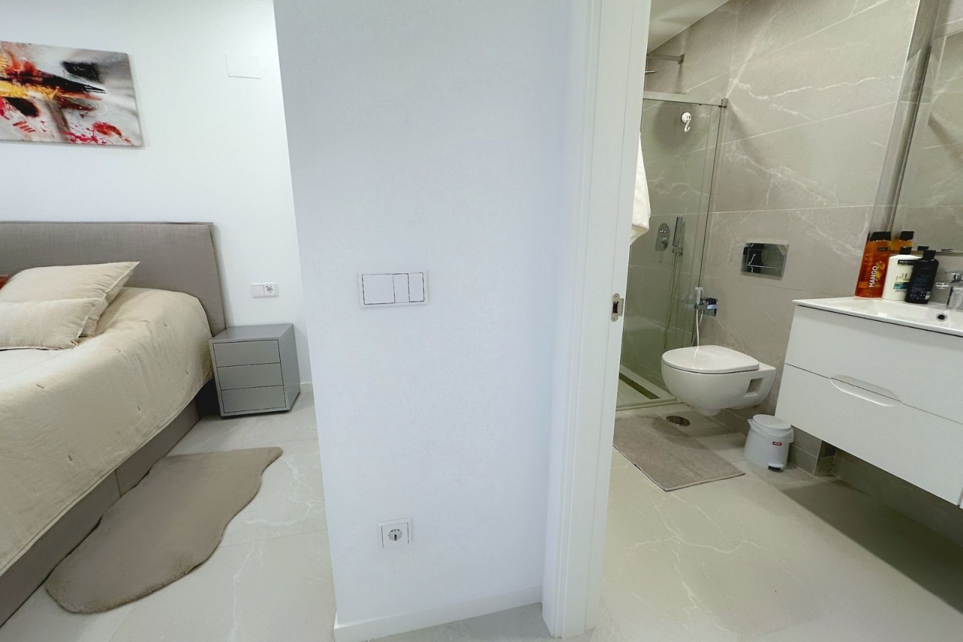 Resale - apartment -
Finestrat