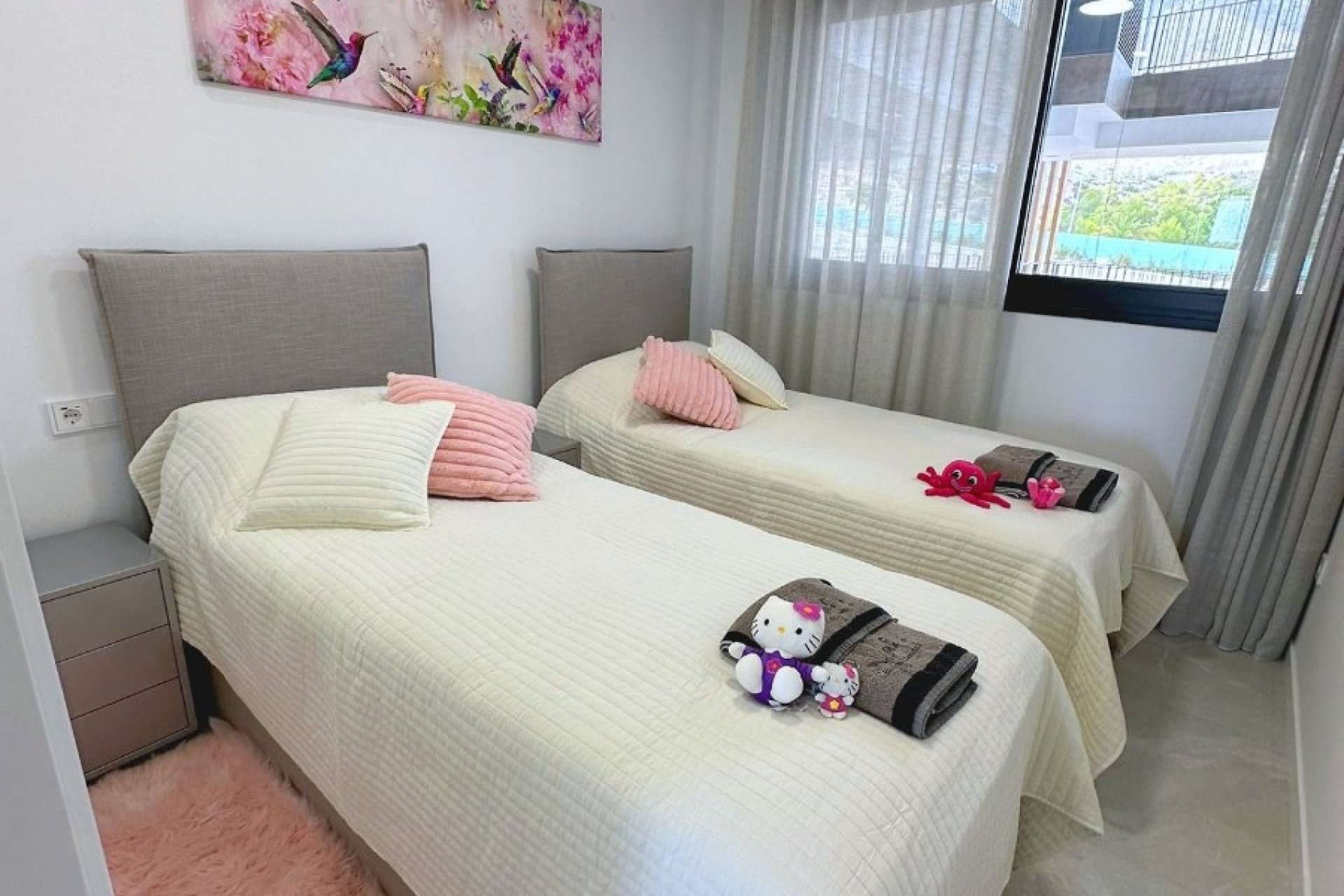 Resale - apartment -
Finestrat