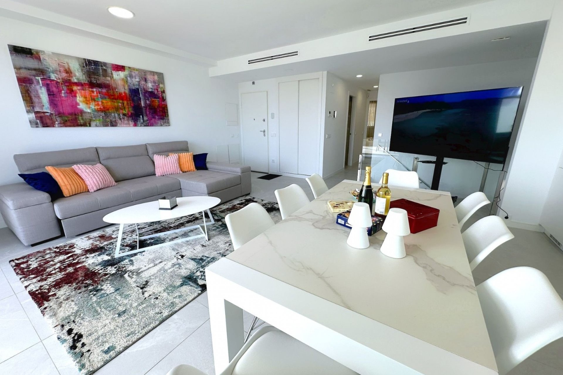 Resale - apartment -
Finestrat