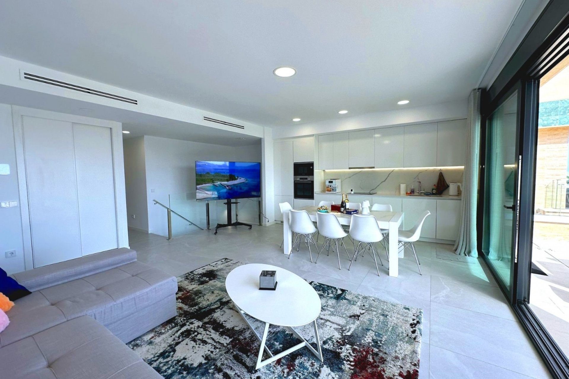 Resale - apartment -
Finestrat