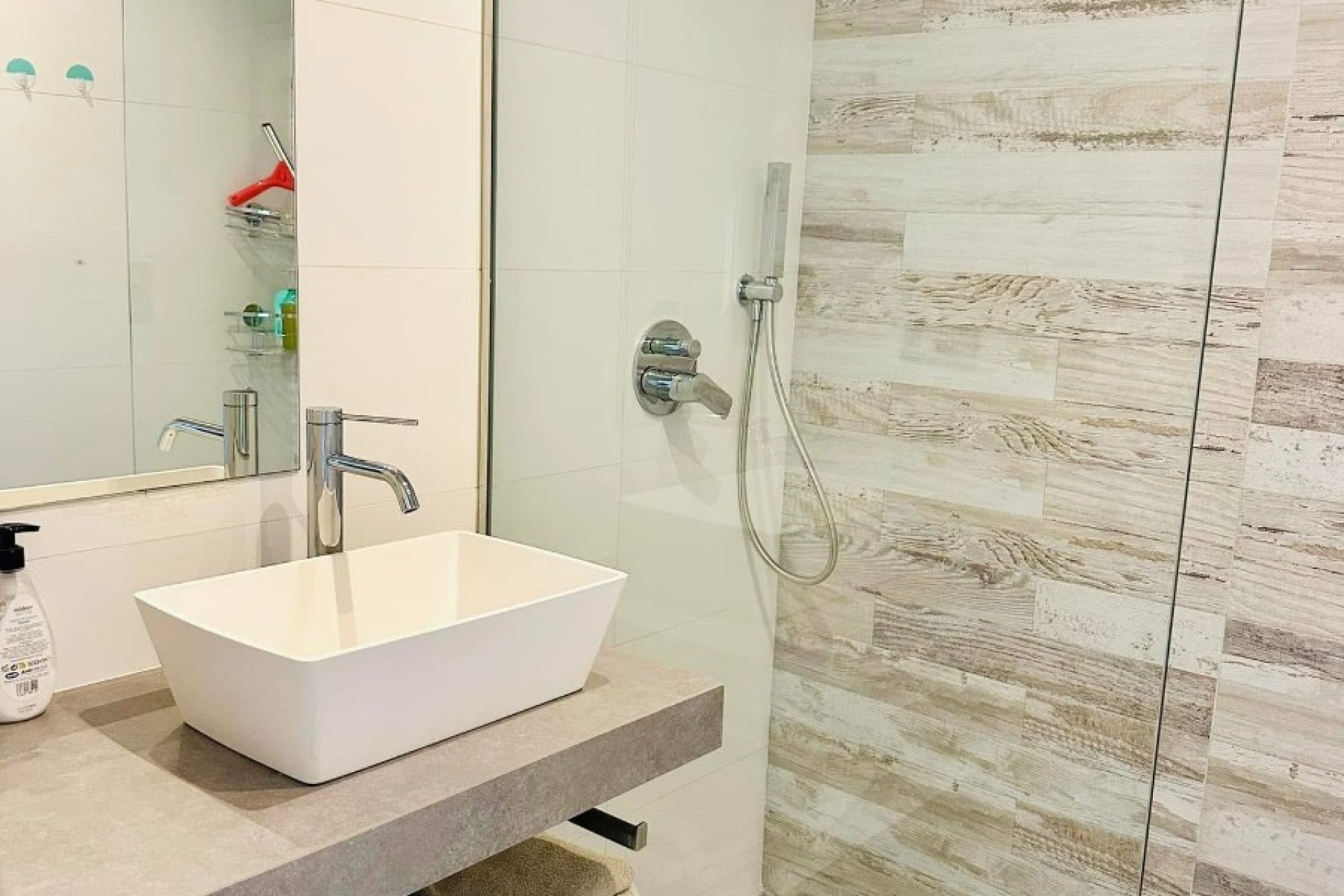 Resale - apartment -
Guardamar del Segura - El Raso