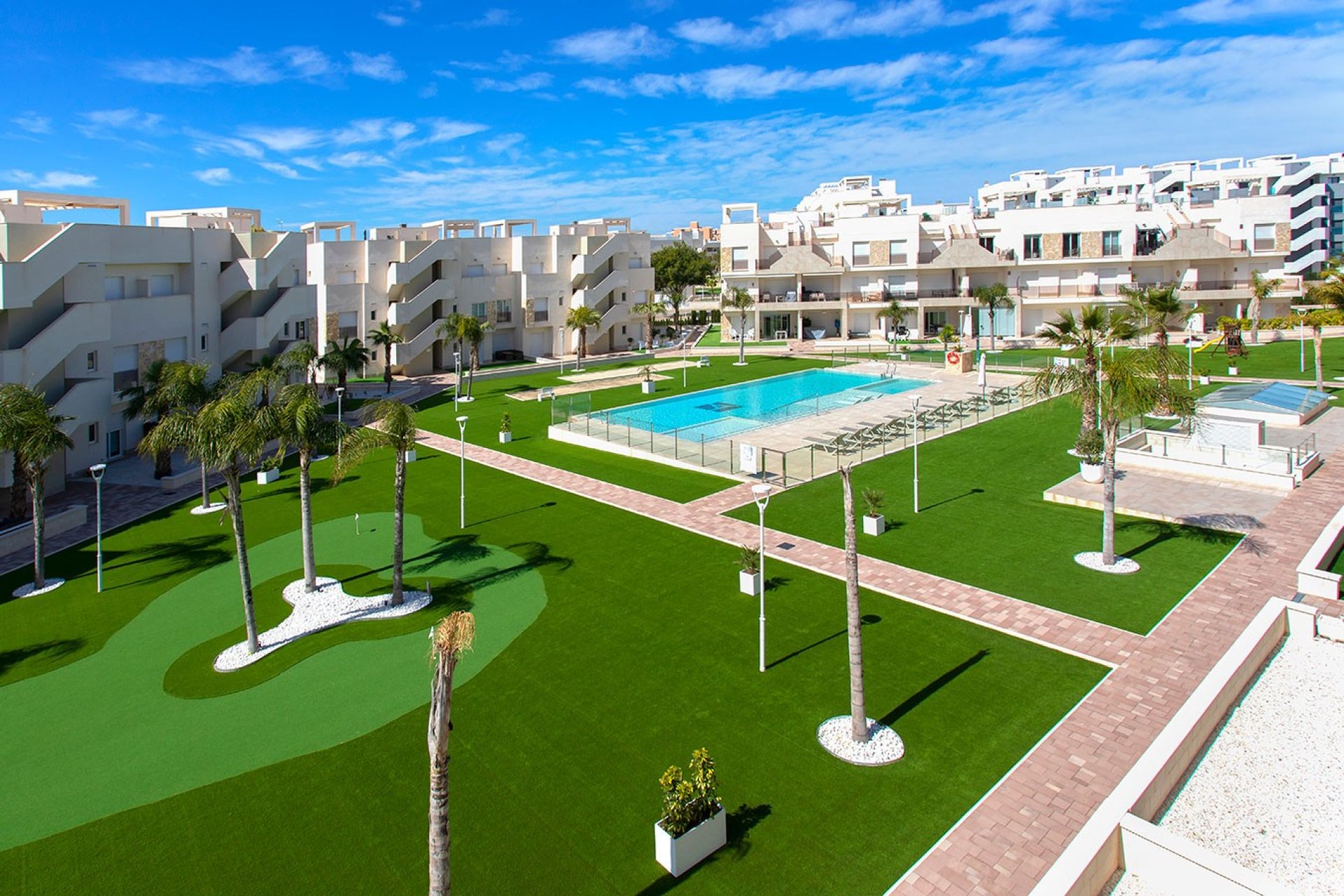 Resale - apartment -
Guardamar del Segura - El Raso