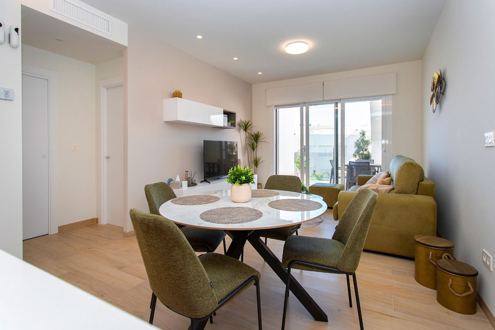 Resale - apartment -
Guardamar del Segura - El Raso