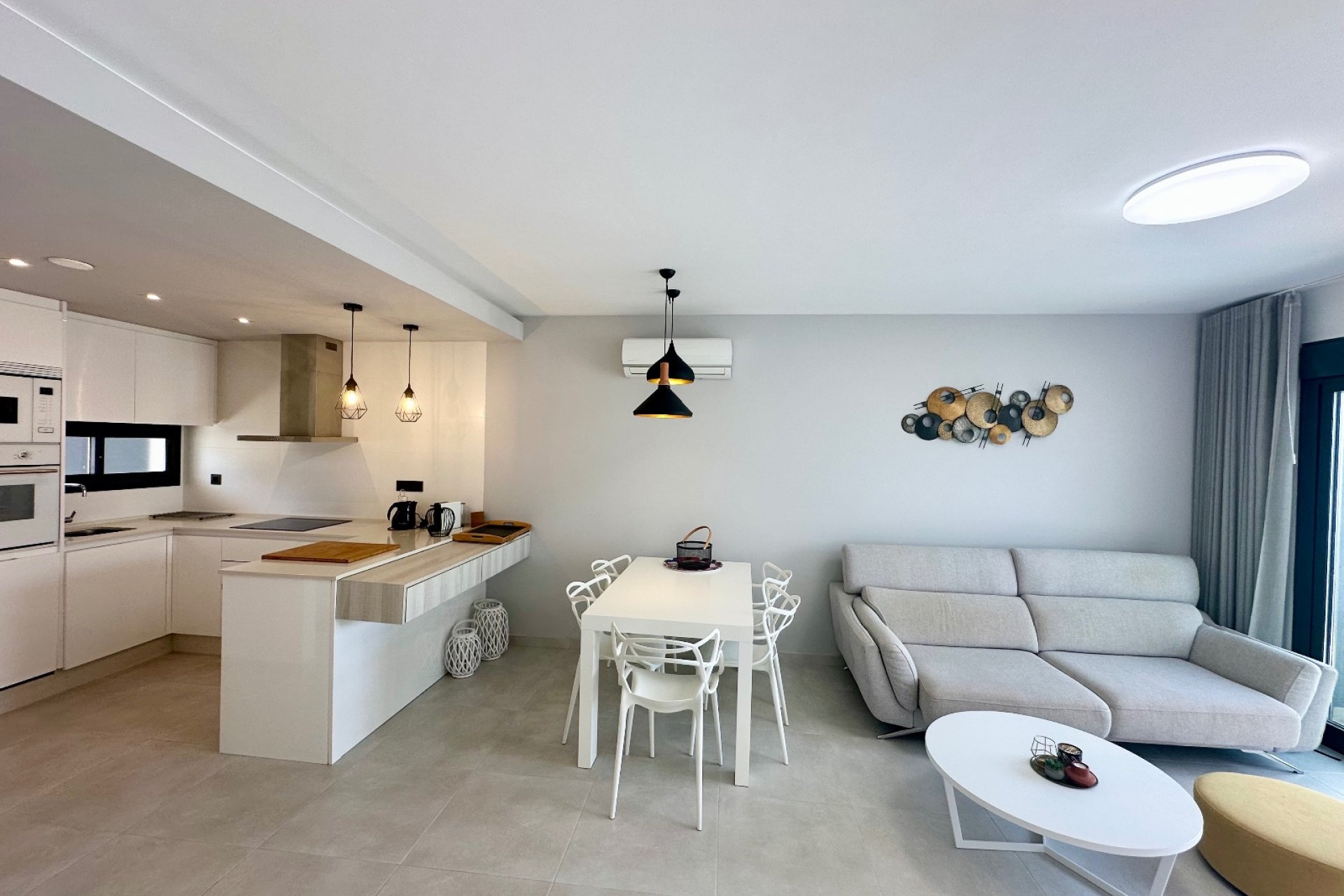 Resale - apartment -
Guardamar del Segura - El Raso