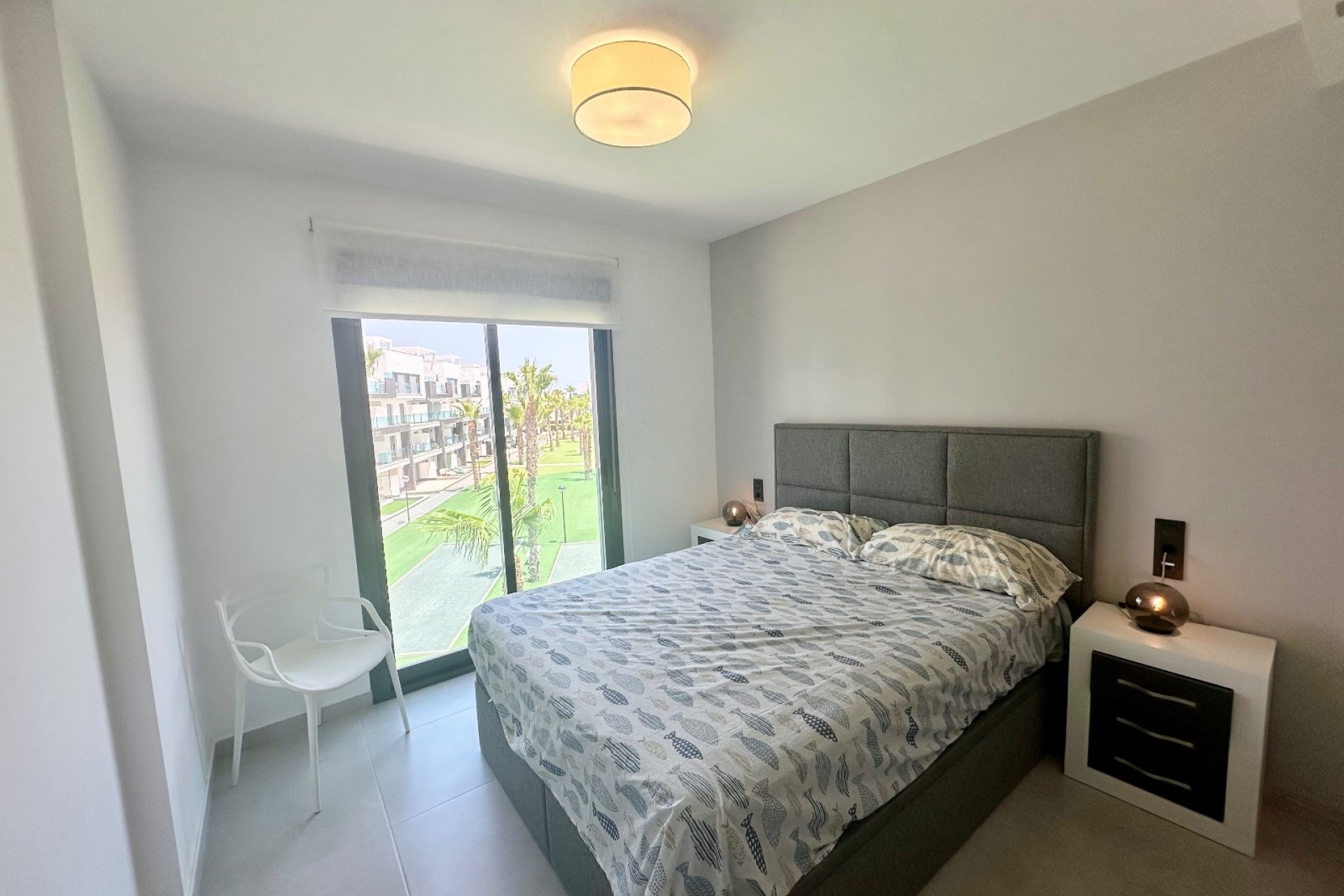 Resale - apartment -
Guardamar del Segura - El Raso