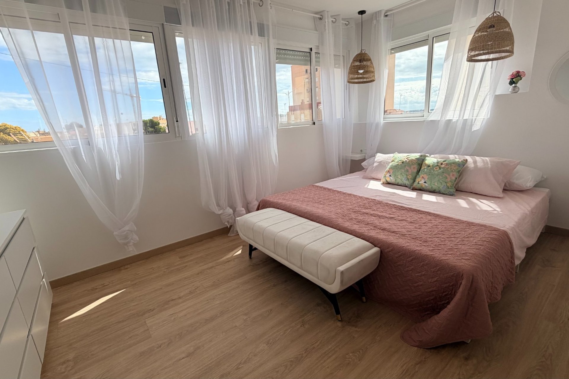 Resale - apartment -
Lo Pagan - Lo Pagan - Town