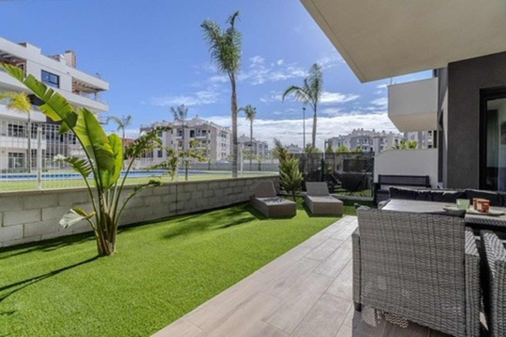 Resale - apartment -
Orihuela Costa - Las Filipinas