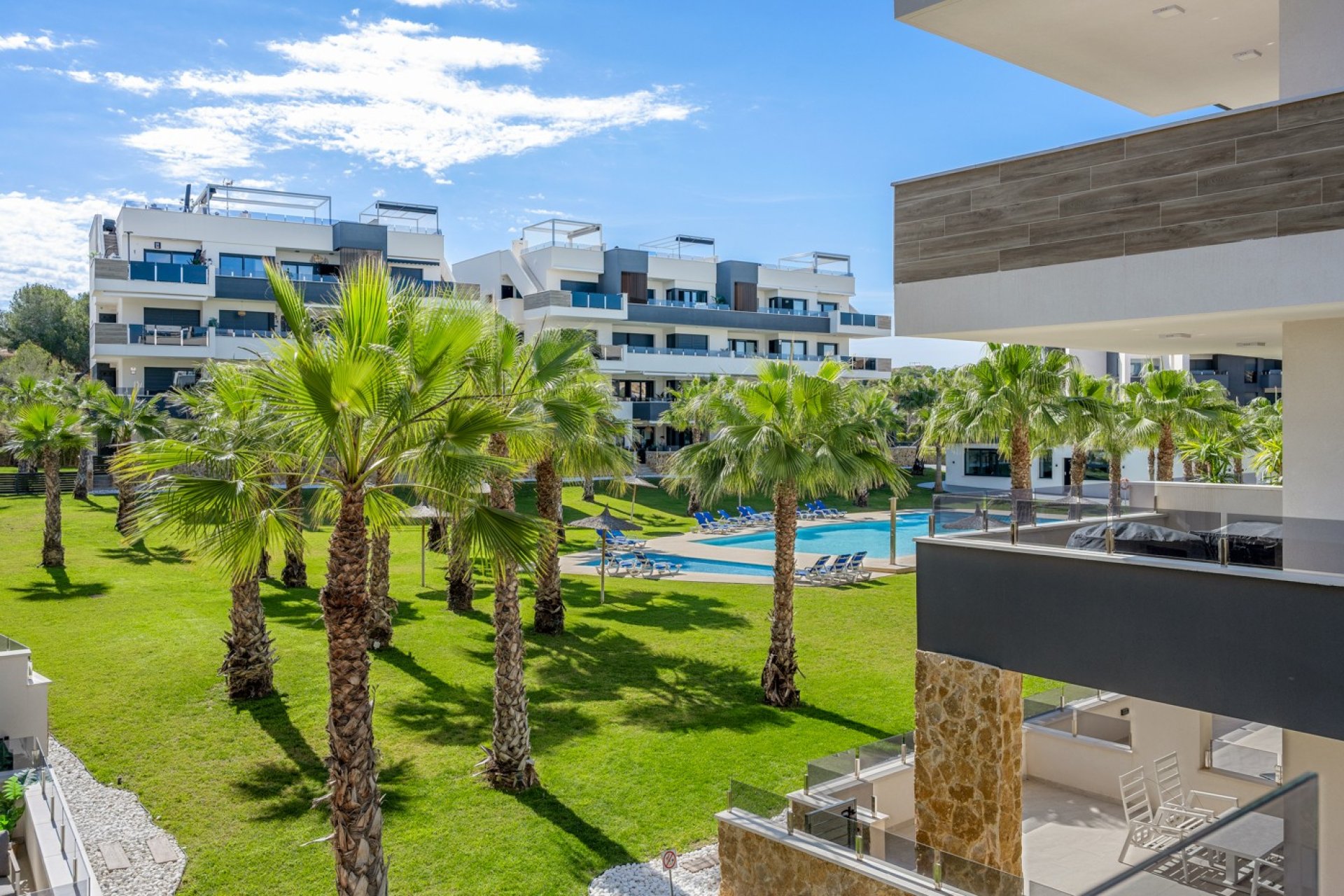 Resale - apartment -
Orihuela Costa - Los Altos