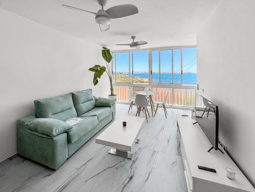 Resale - apartment -
Orihuela Costa - Punta Prima