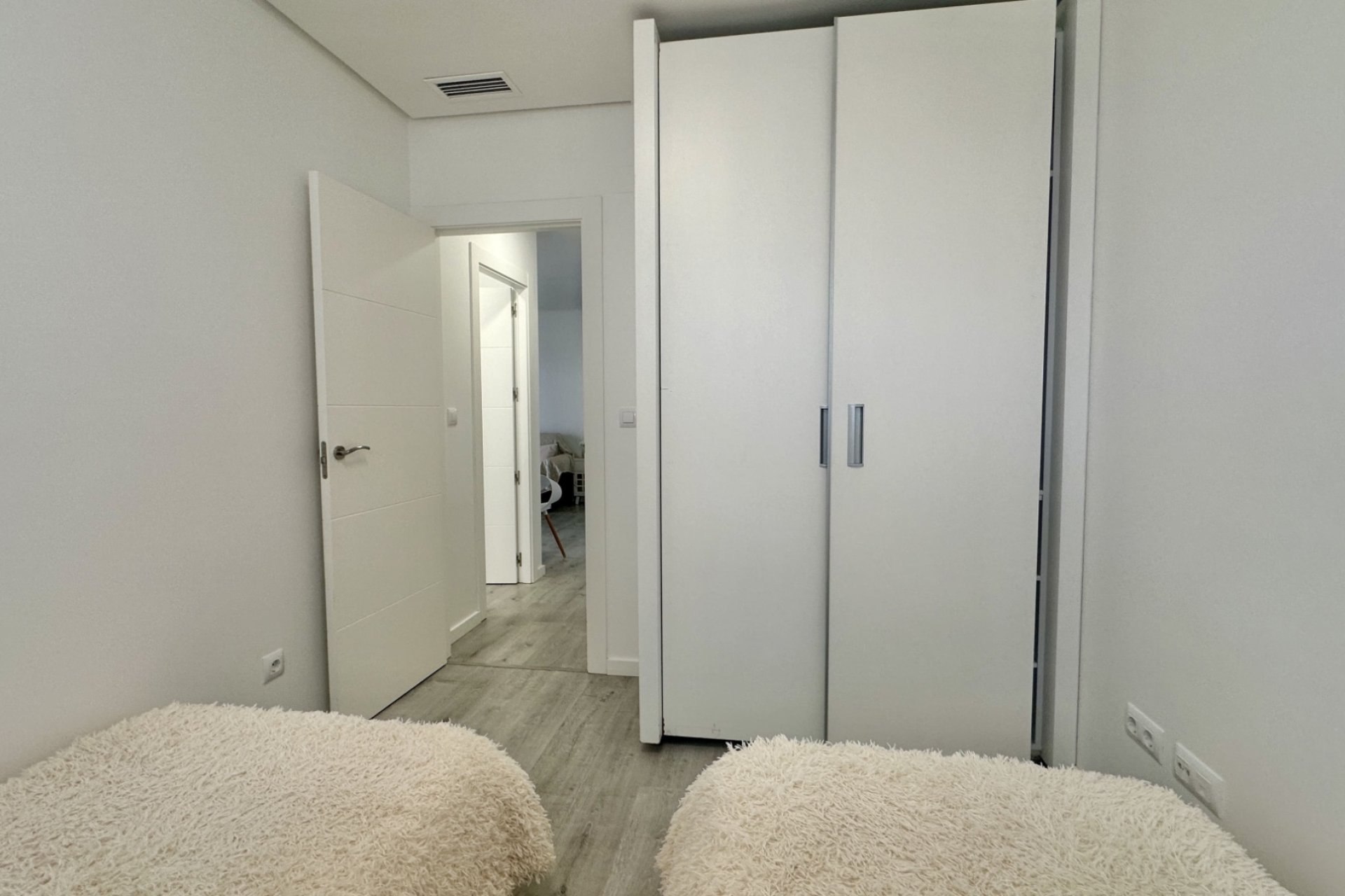 Resale - apartment -
Orihuela Costa - Villamartín