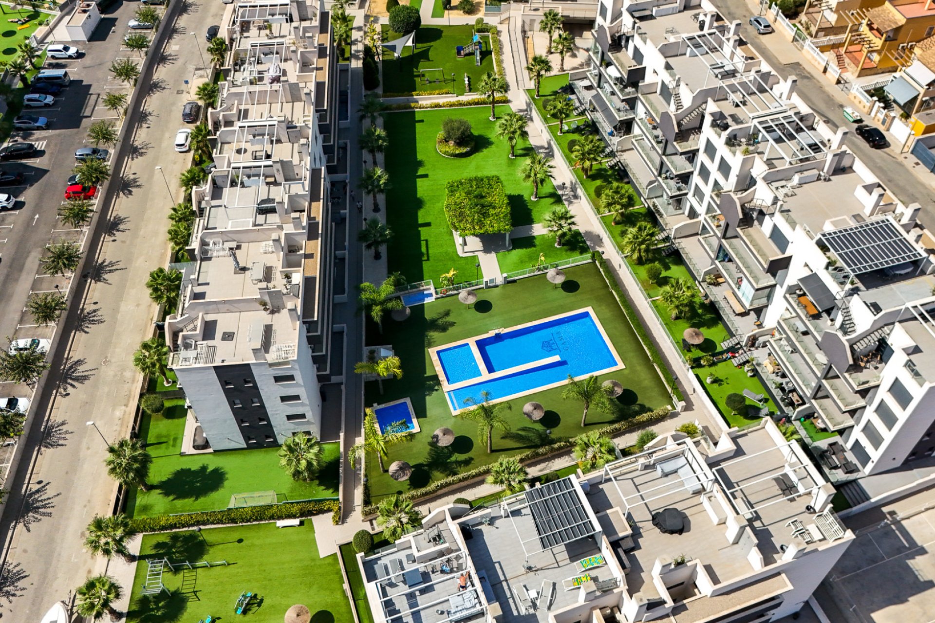Resale - apartment -
Orihuela Costa - Villamartín