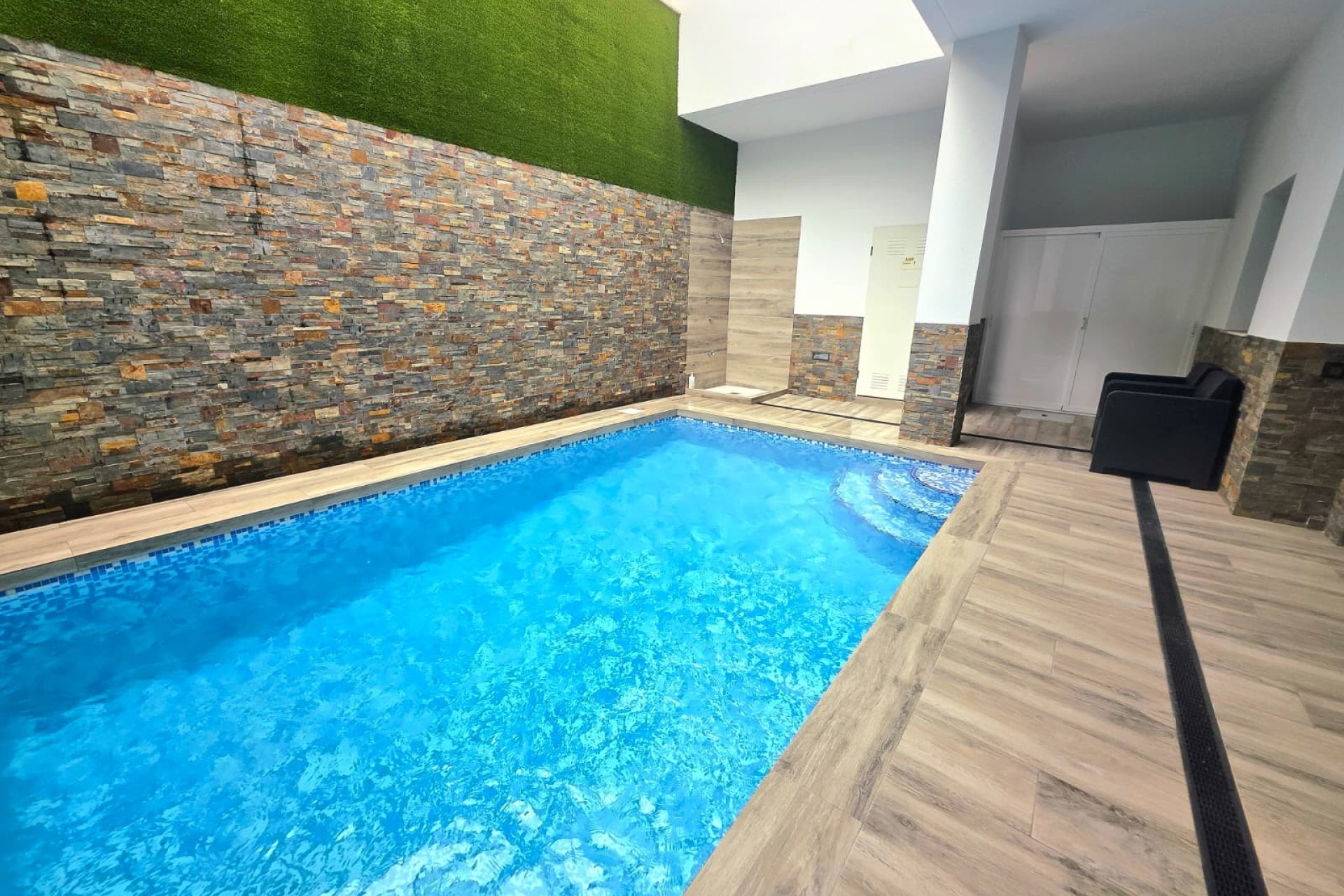 Resale - apartment -
Torrevieja - Center