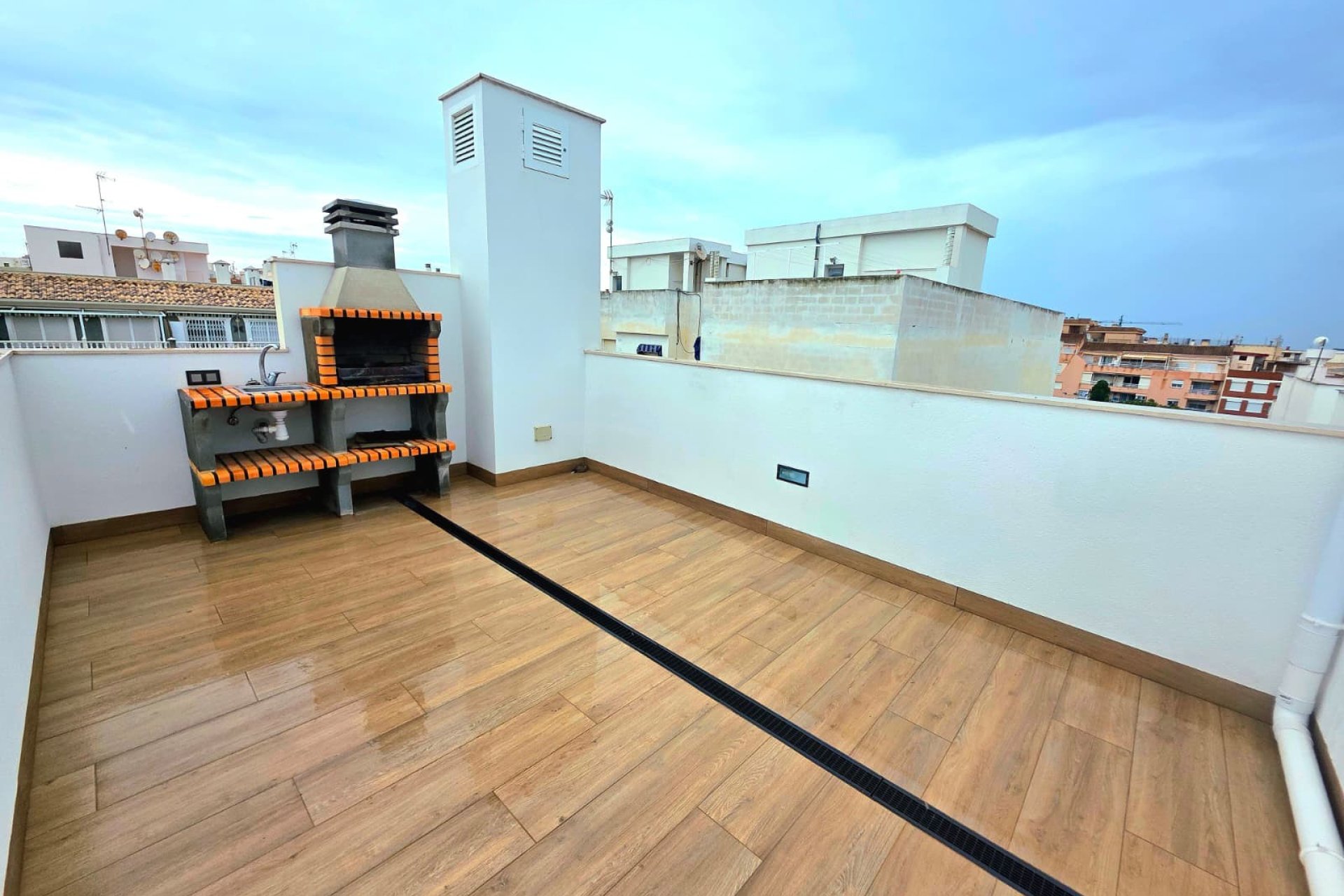 Resale - apartment -
Torrevieja - Center