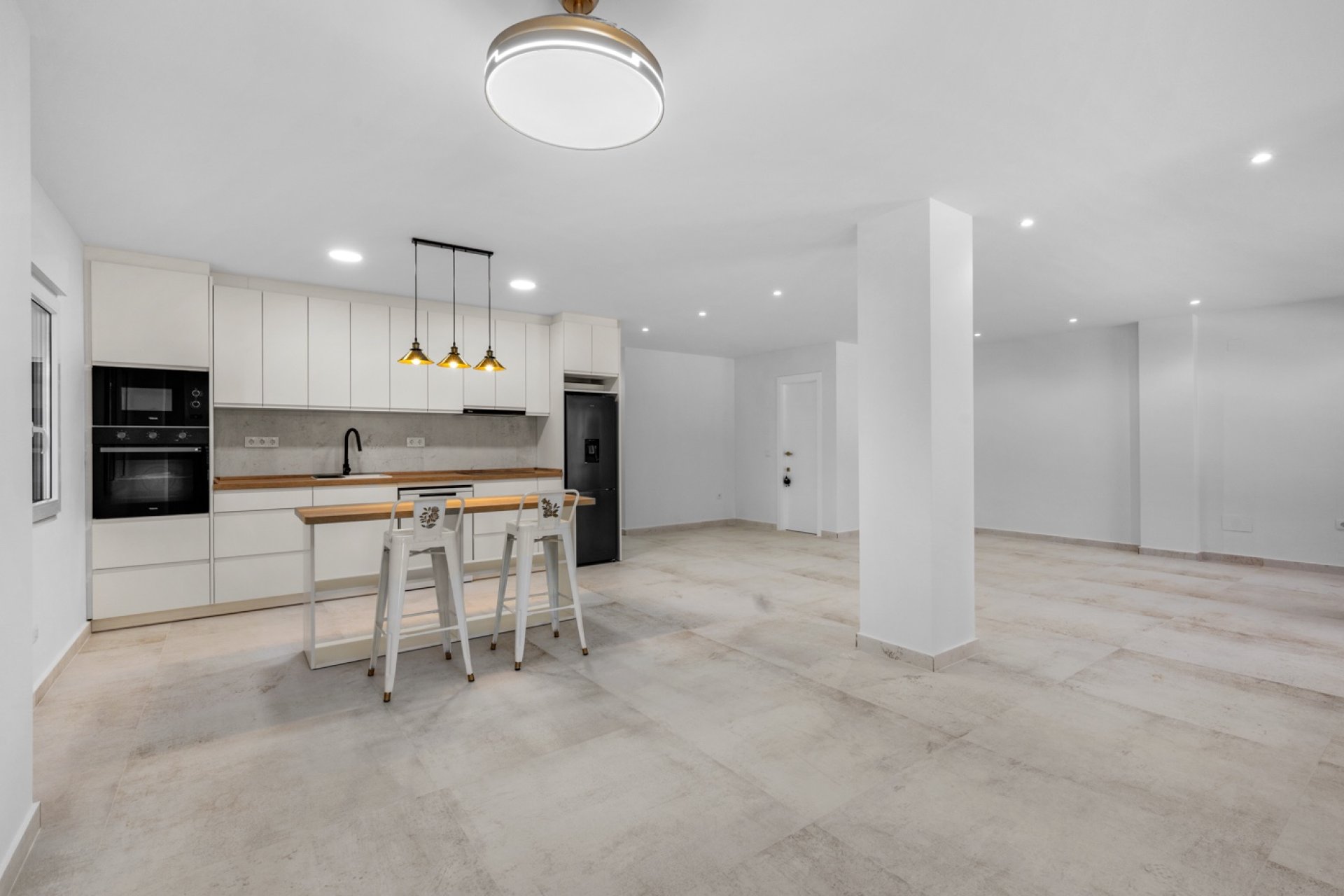 Resale - apartment -
Torrevieja - El Acequión - Los Náufragos