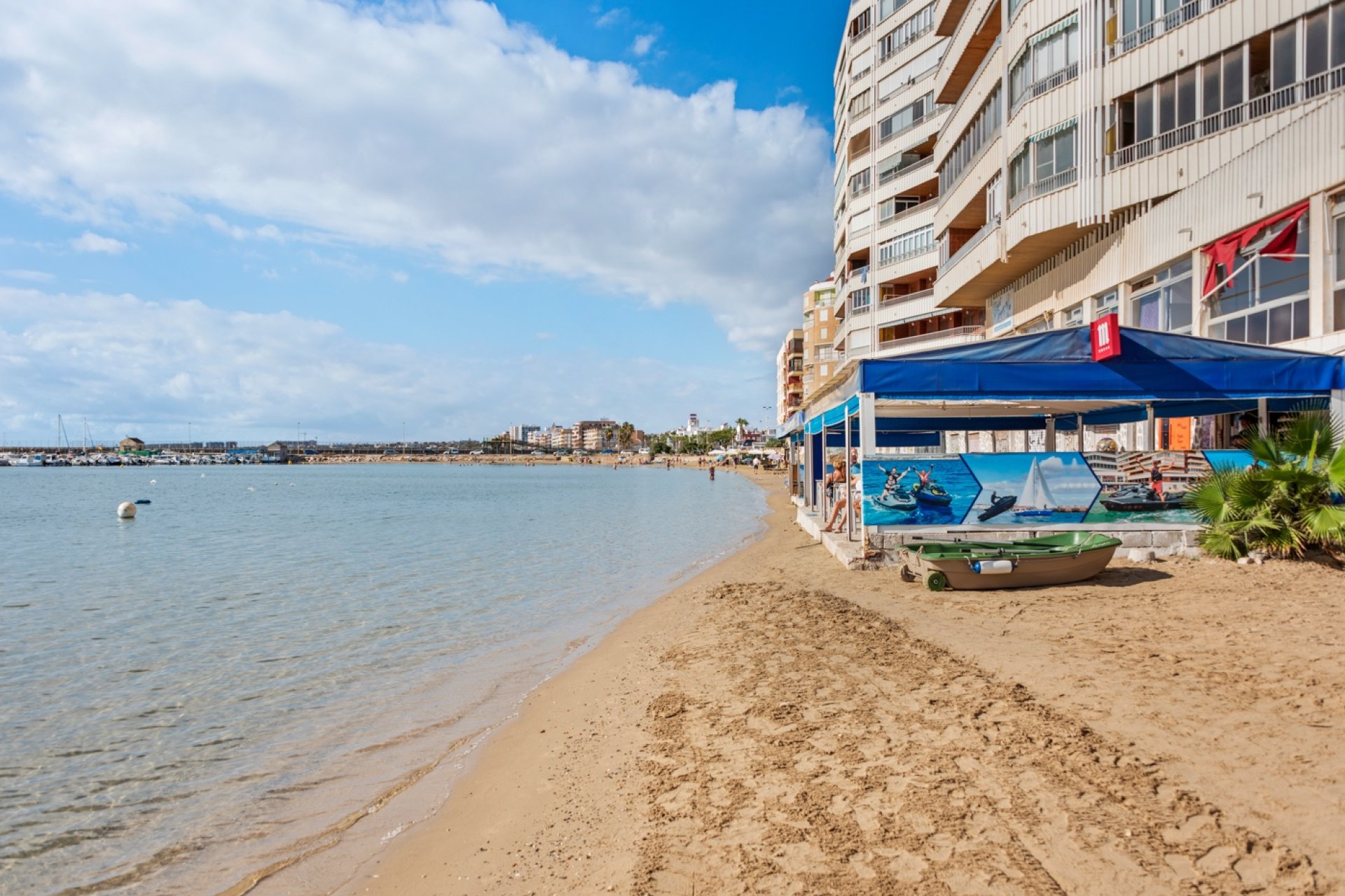 Resale - apartment -
Torrevieja - El Acequión - Los Náufragos