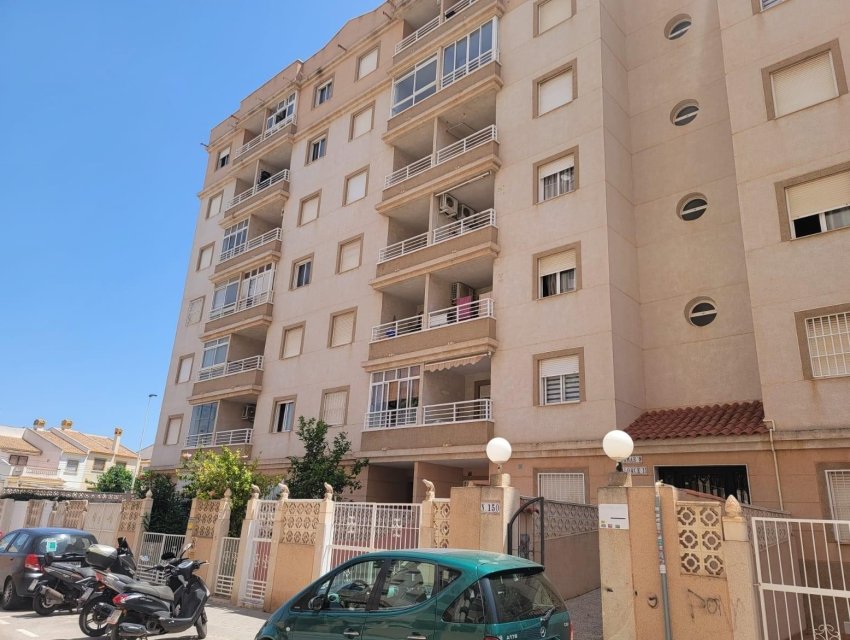 Resale - apartment -
Torrevieja - Nueva Torrevieja