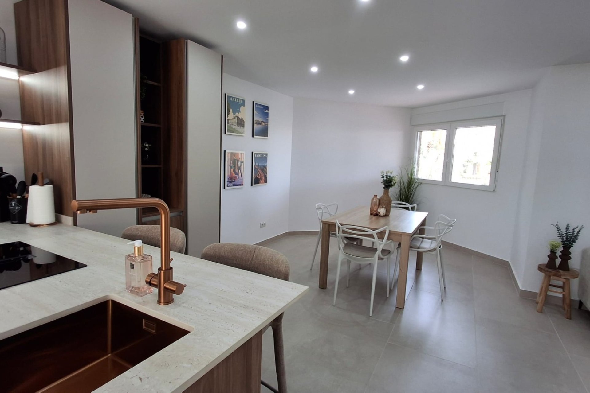 Resale - apartment -
Torrevieja - Playa Acequion