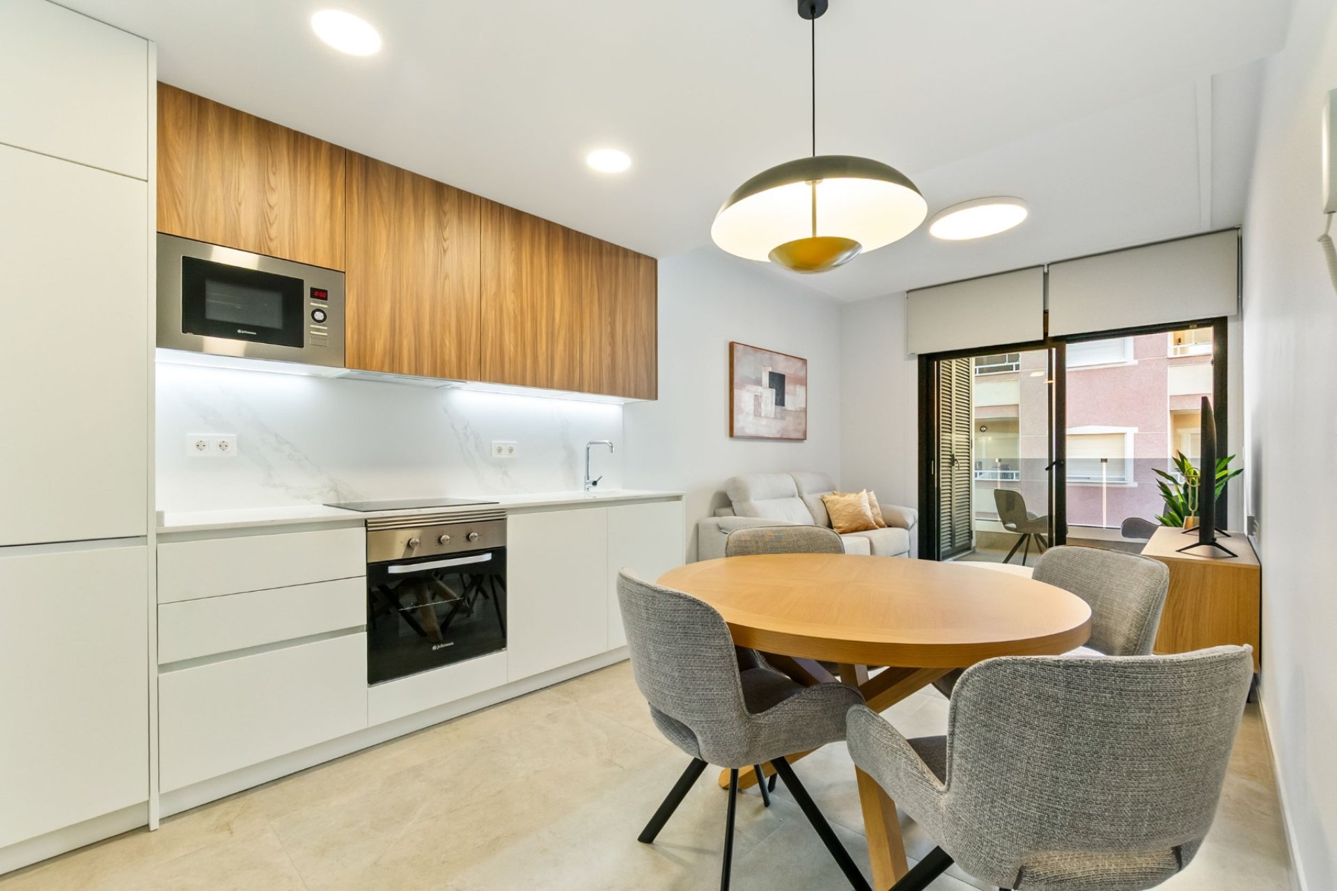 Resale - apartment -
Torrevieja - Playa de El Cura