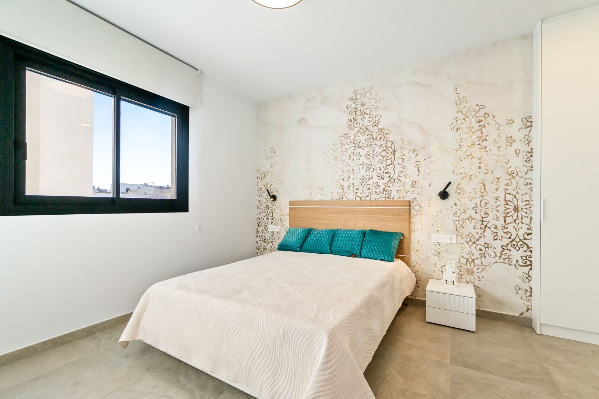 Resale - apartment -
Torrevieja - Playa de El Cura