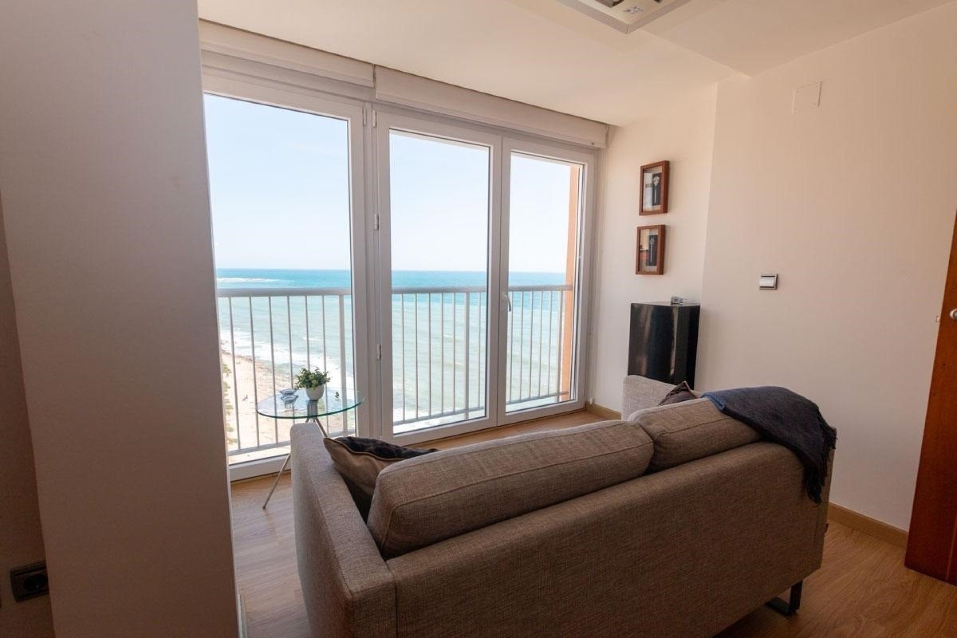 Resale - apartment -
Torrevieja - Playa Del Cura