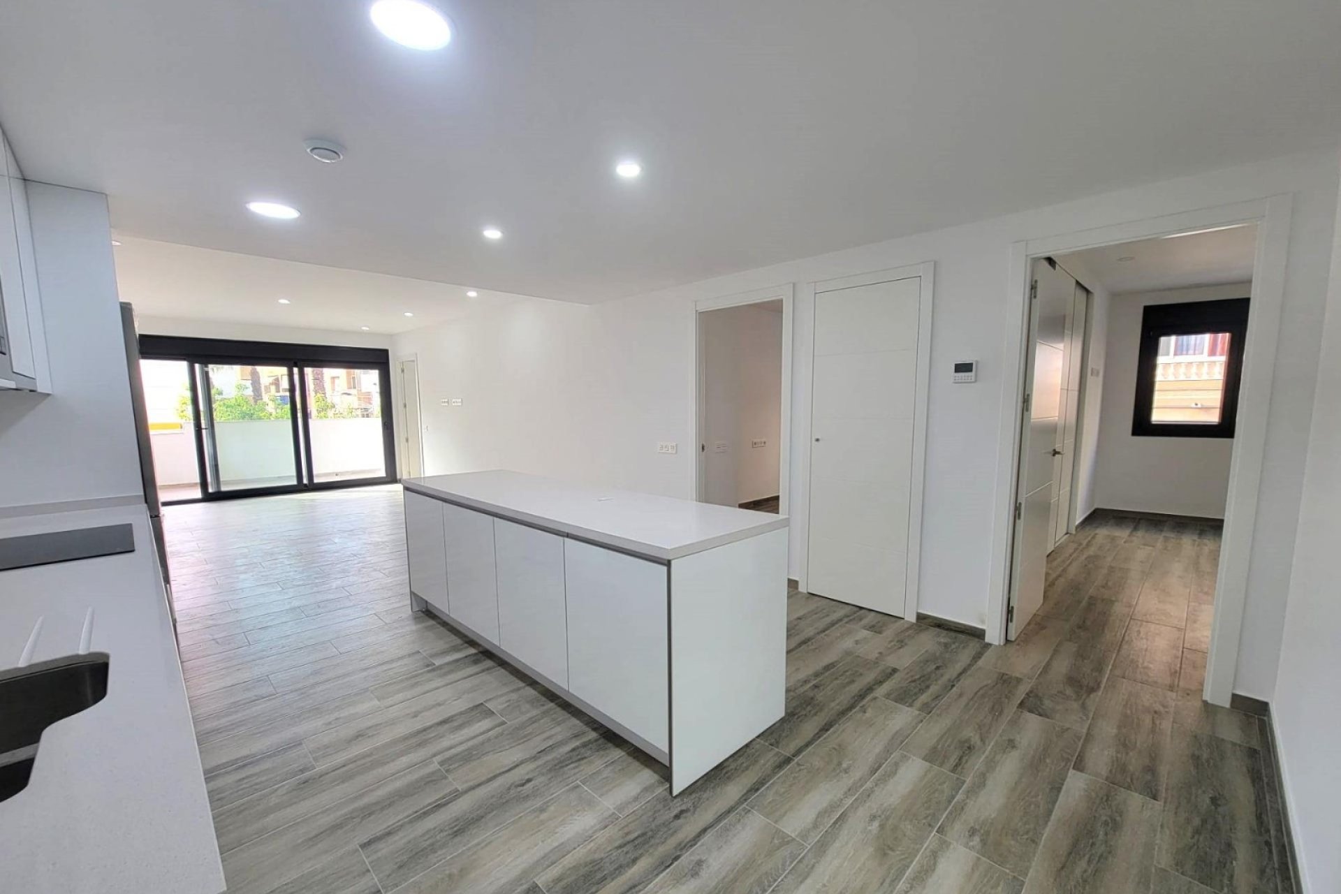 Resale - apartment -
Torrevieja - Playa del Cura