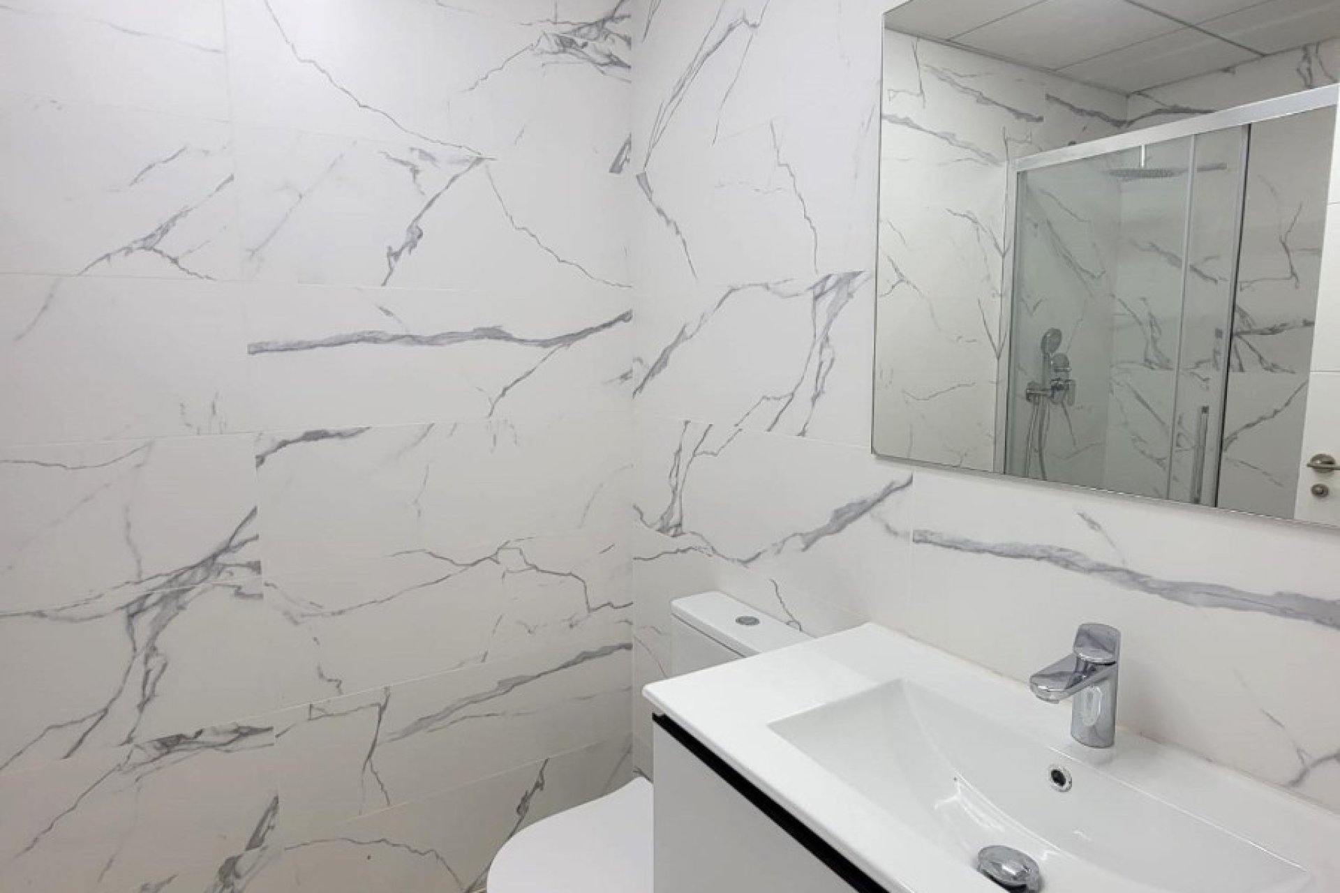 Resale - apartment -
Torrevieja - Playa del Cura