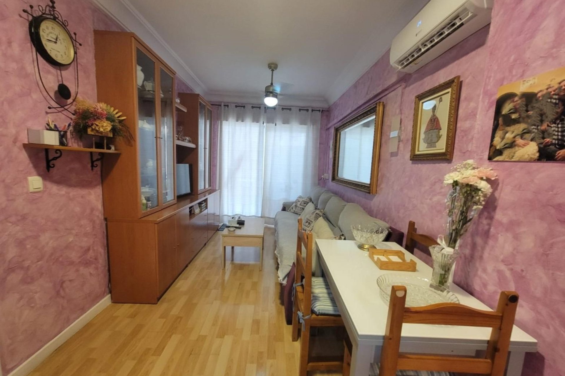 Resale - apartment -
Torrevieja - Playa del Cura
