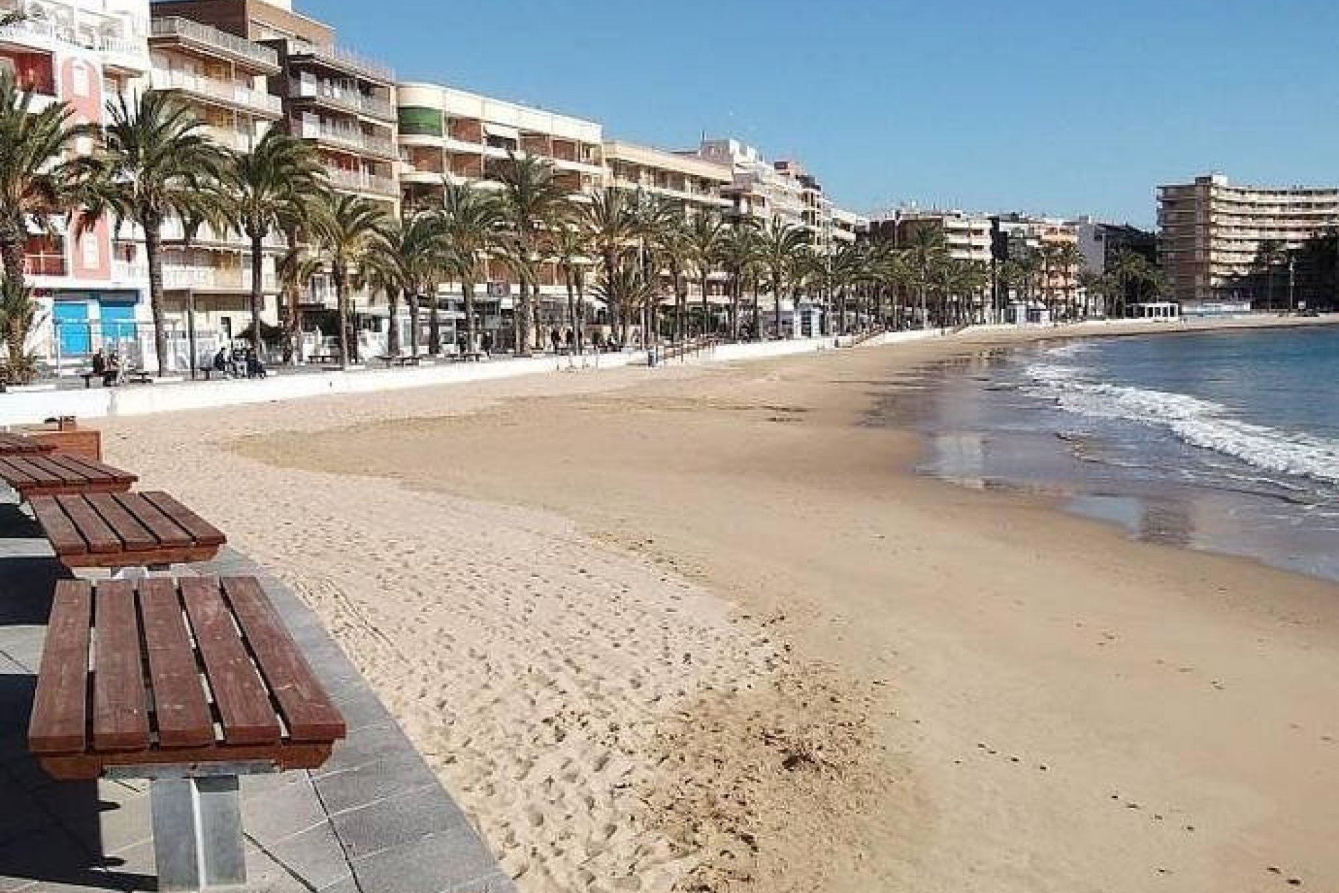 Resale - apartment -
Torrevieja - Playa del Cura