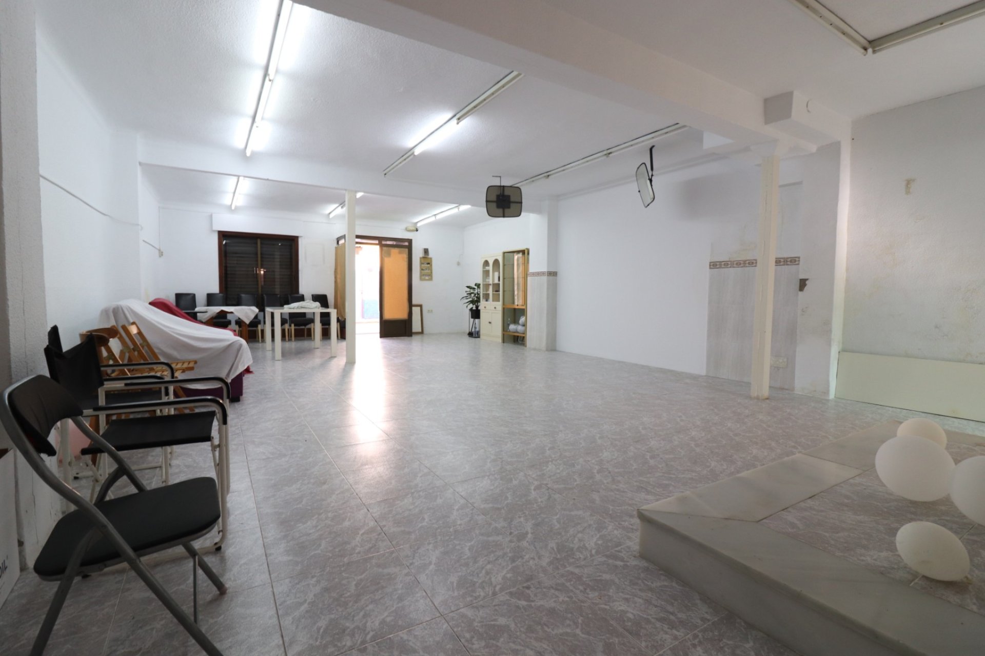 Resale - Commercial -
Benijofar - Benijofar - Village