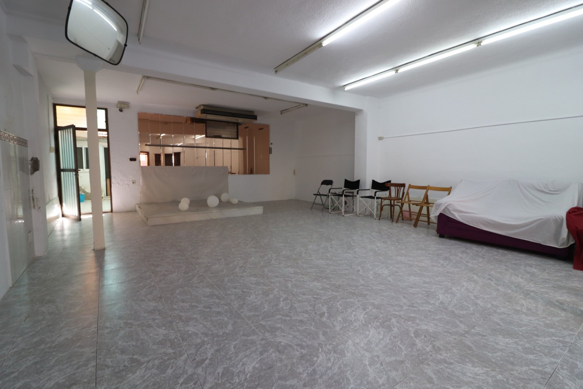 Resale - Commercial -
Benijofar - Benijofar - Village