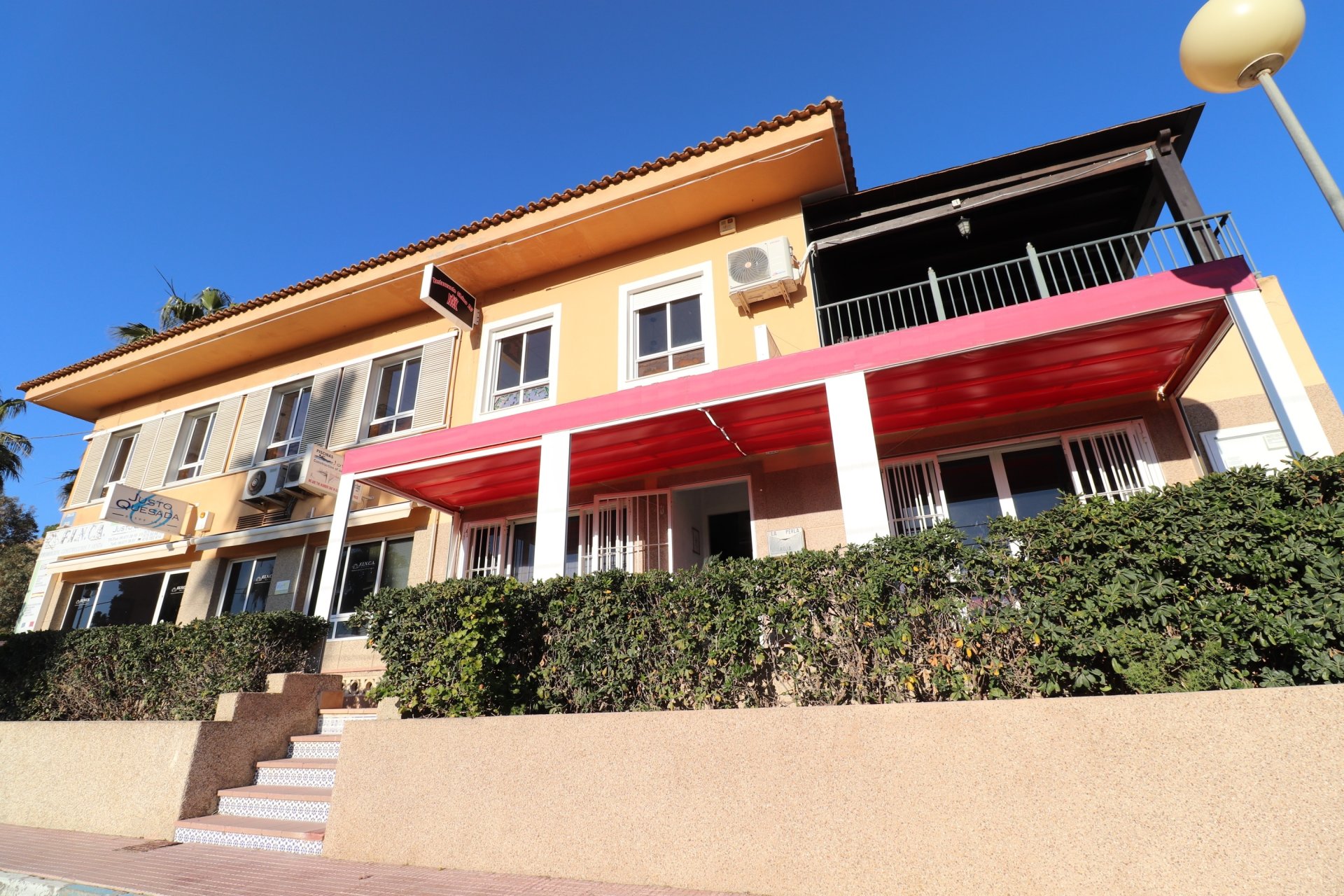 Resale - Commercial (Freehold) -
Ciudad Quesada - La Marquesa Golf