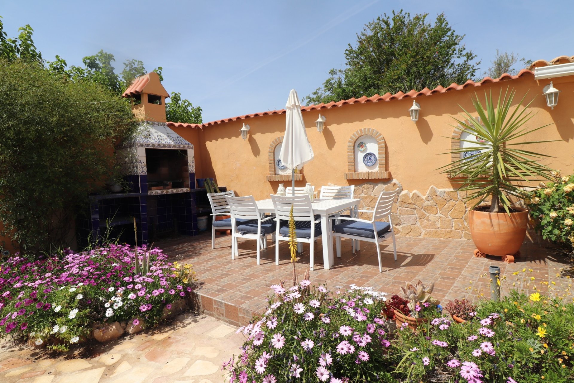 Resale - Country House -
Hondón de las Nieves - La Canalosa
