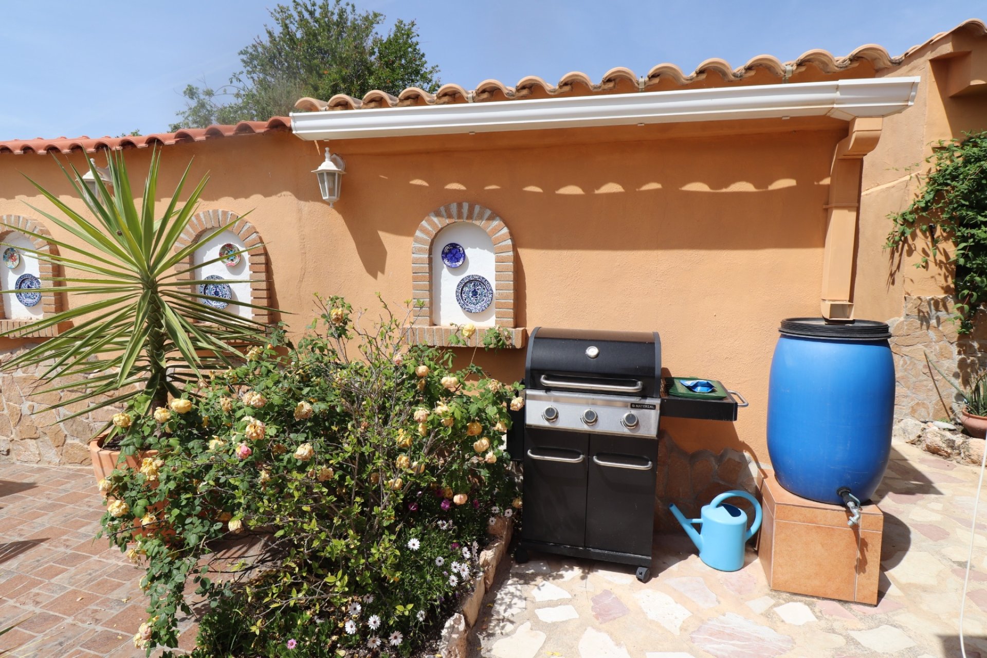 Resale - Country House -
Hondón de las Nieves - La Canalosa