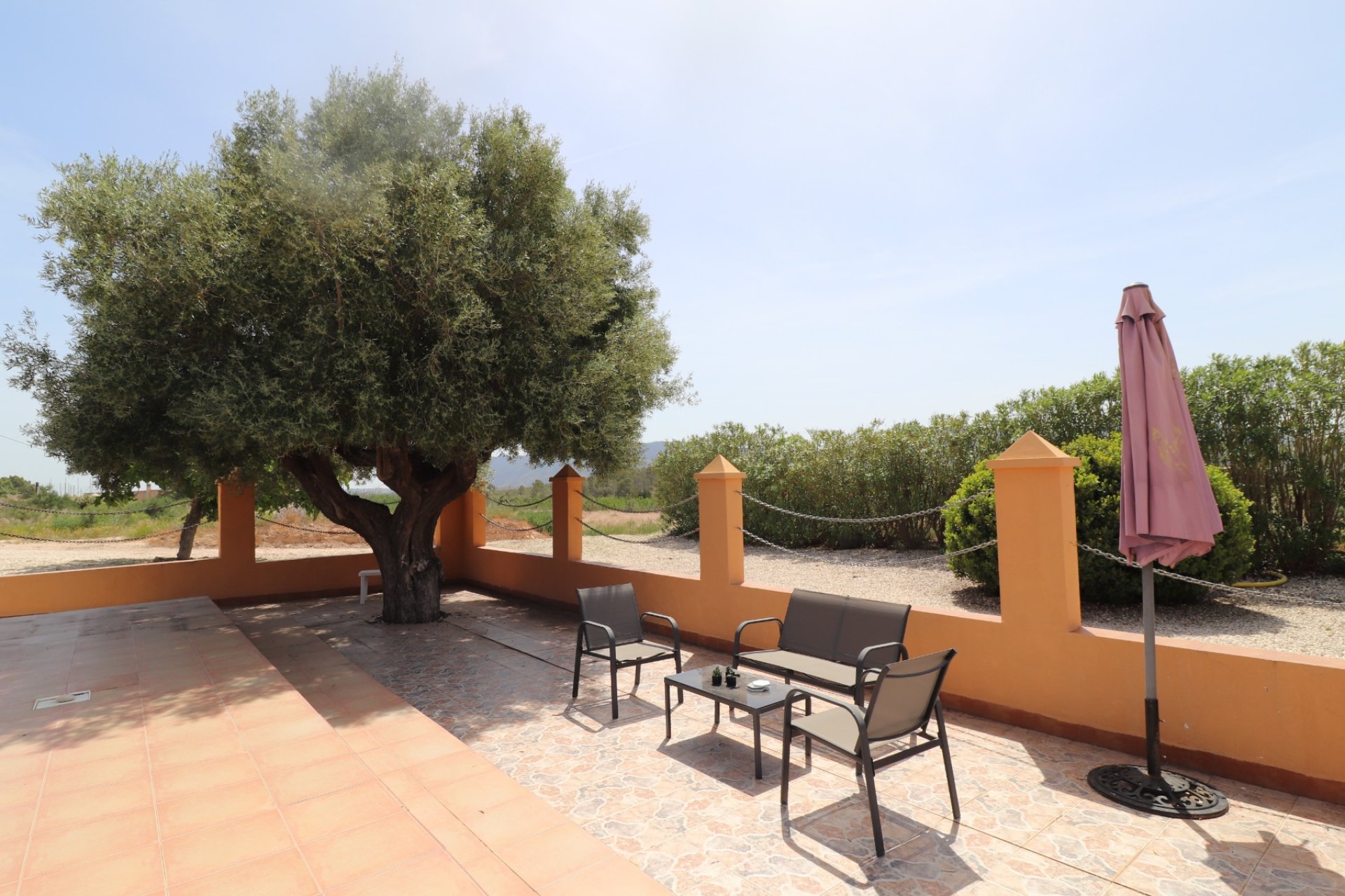 Resale - Country House -
Hondón de las Nieves - La Canalosa