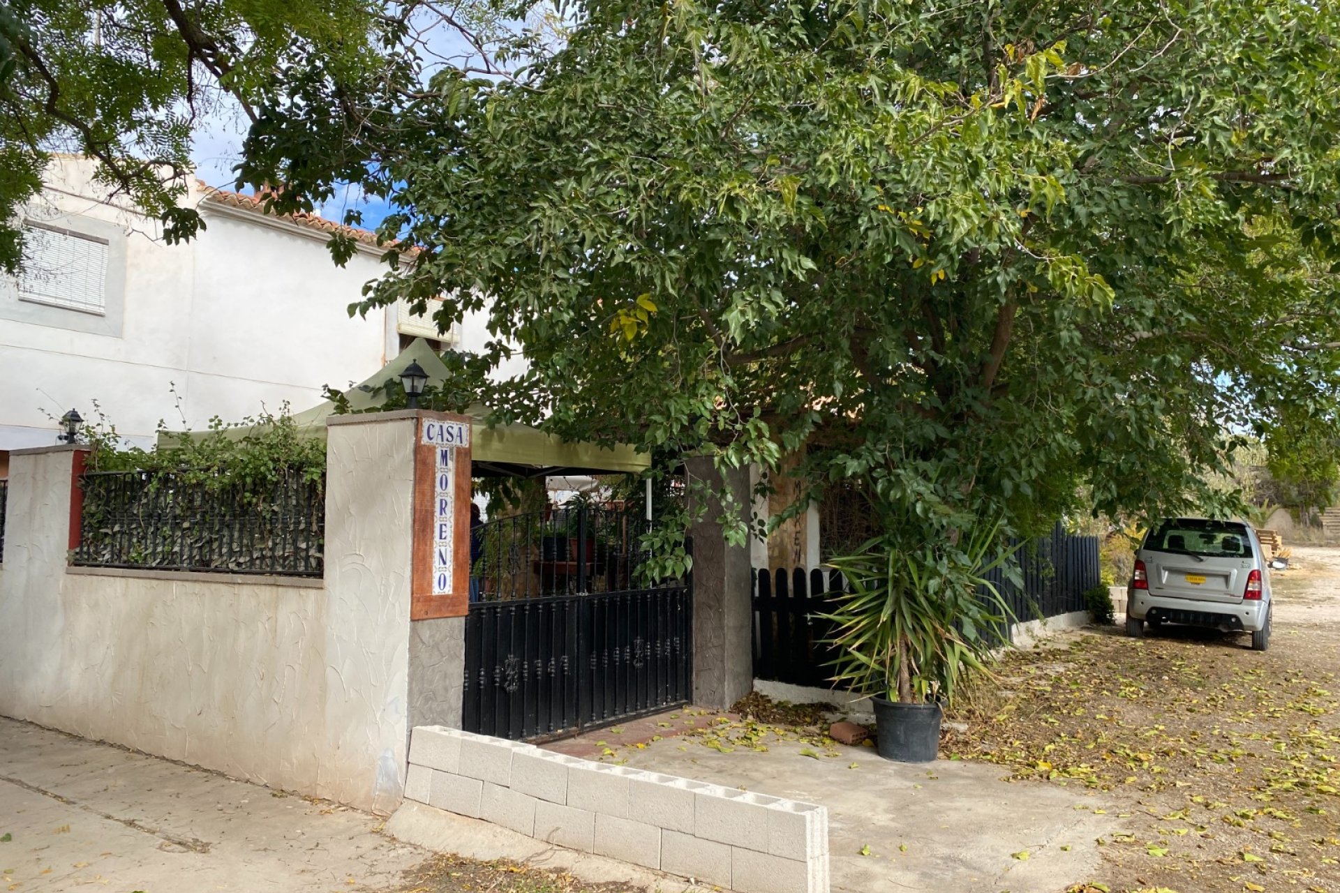 Resale - Country House -
Sax