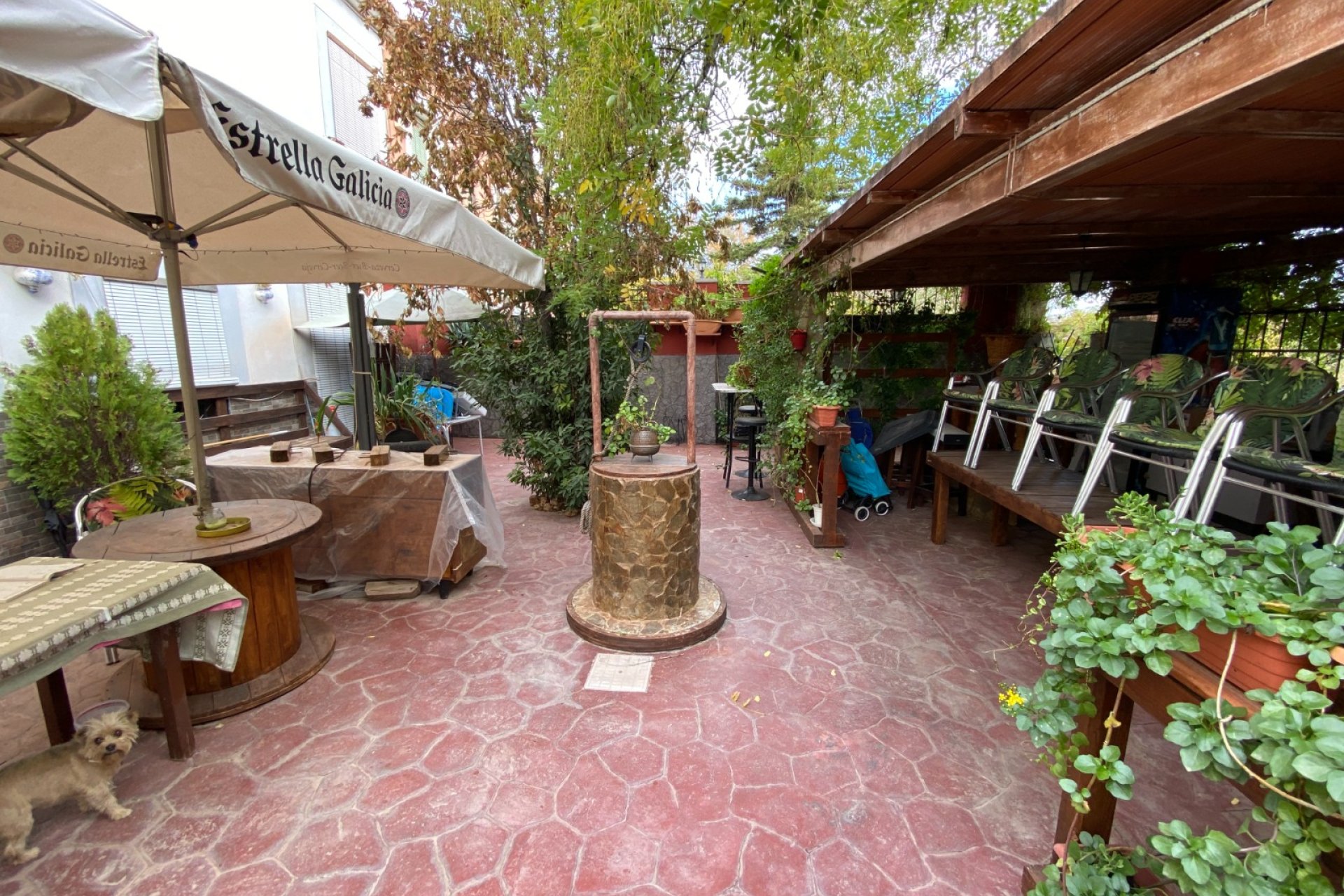 Resale - Country House -
Sax